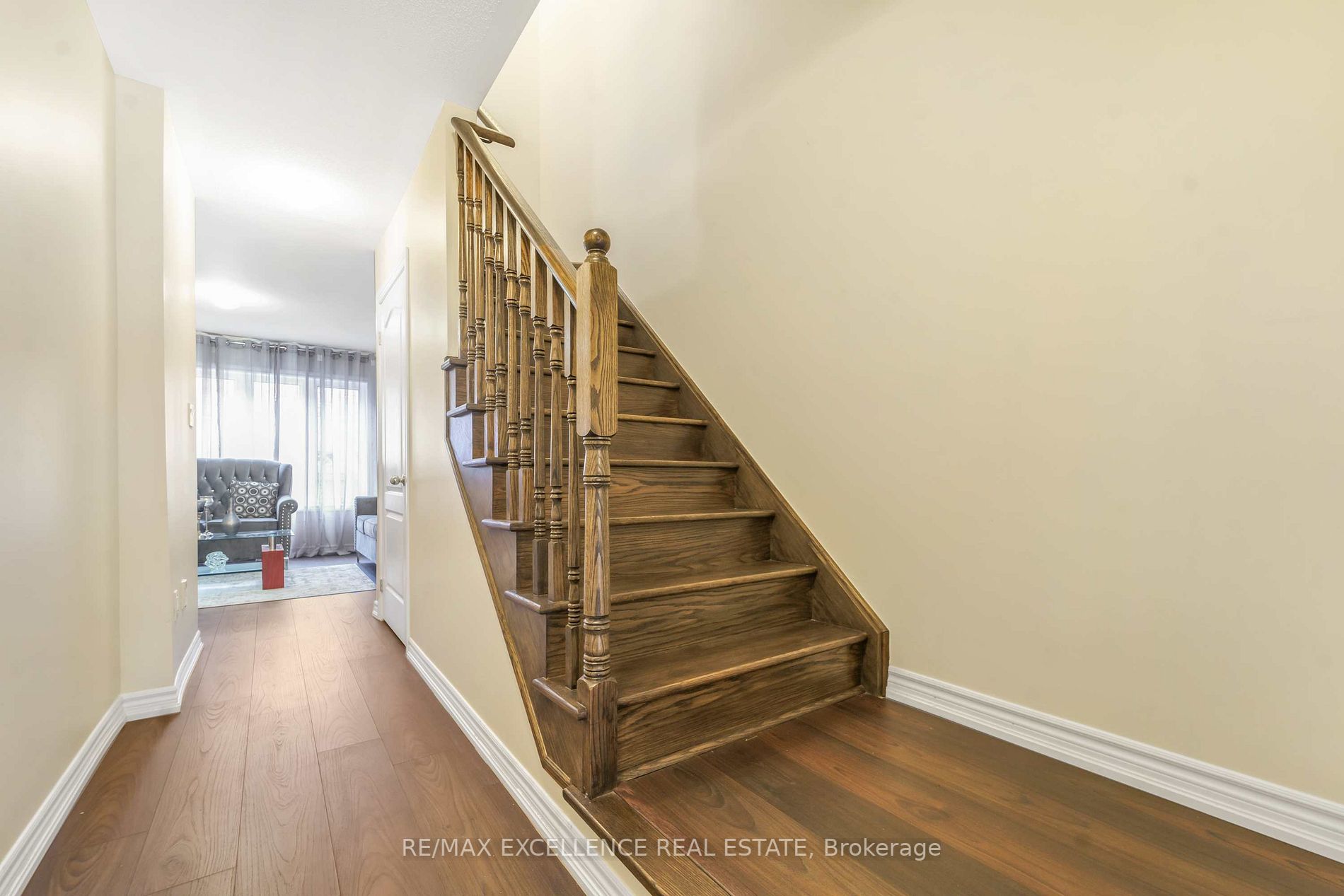 6 Sprucewood Road