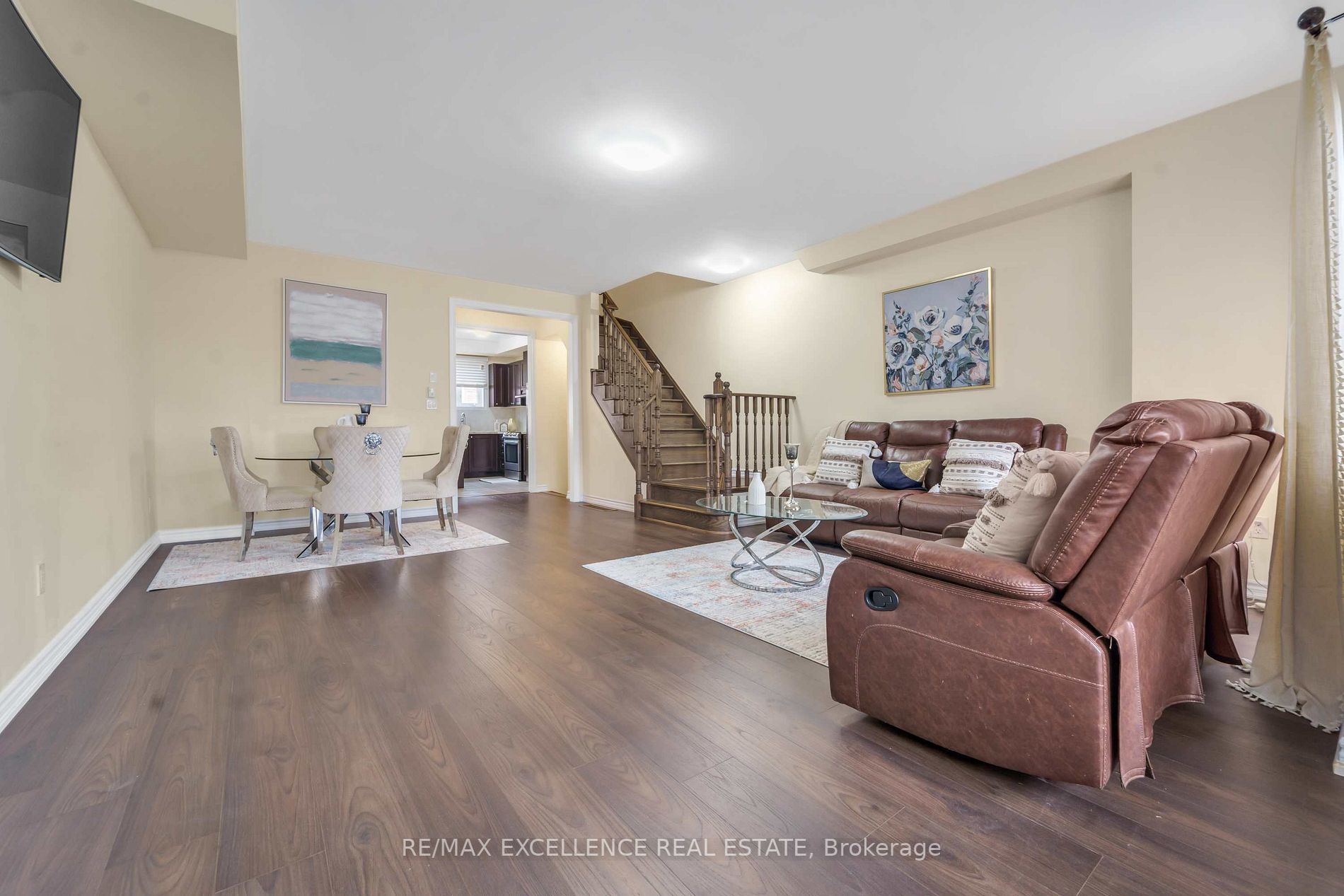 6 Sprucewood Road