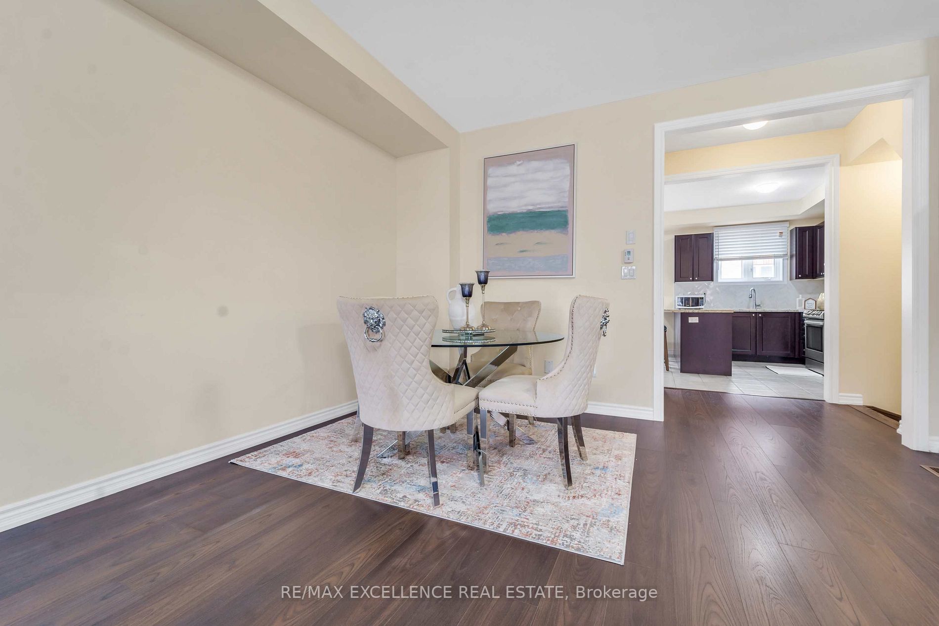 6 Sprucewood Road