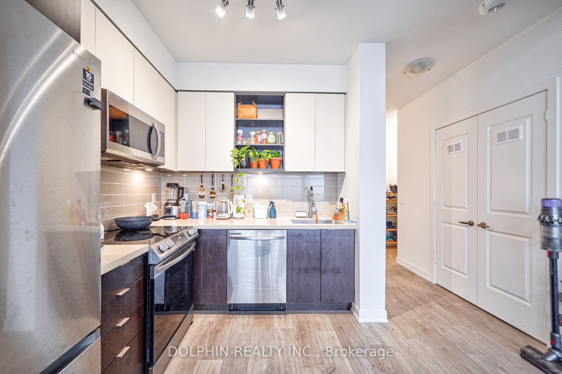 4655 Metcalfe Ave, #2208