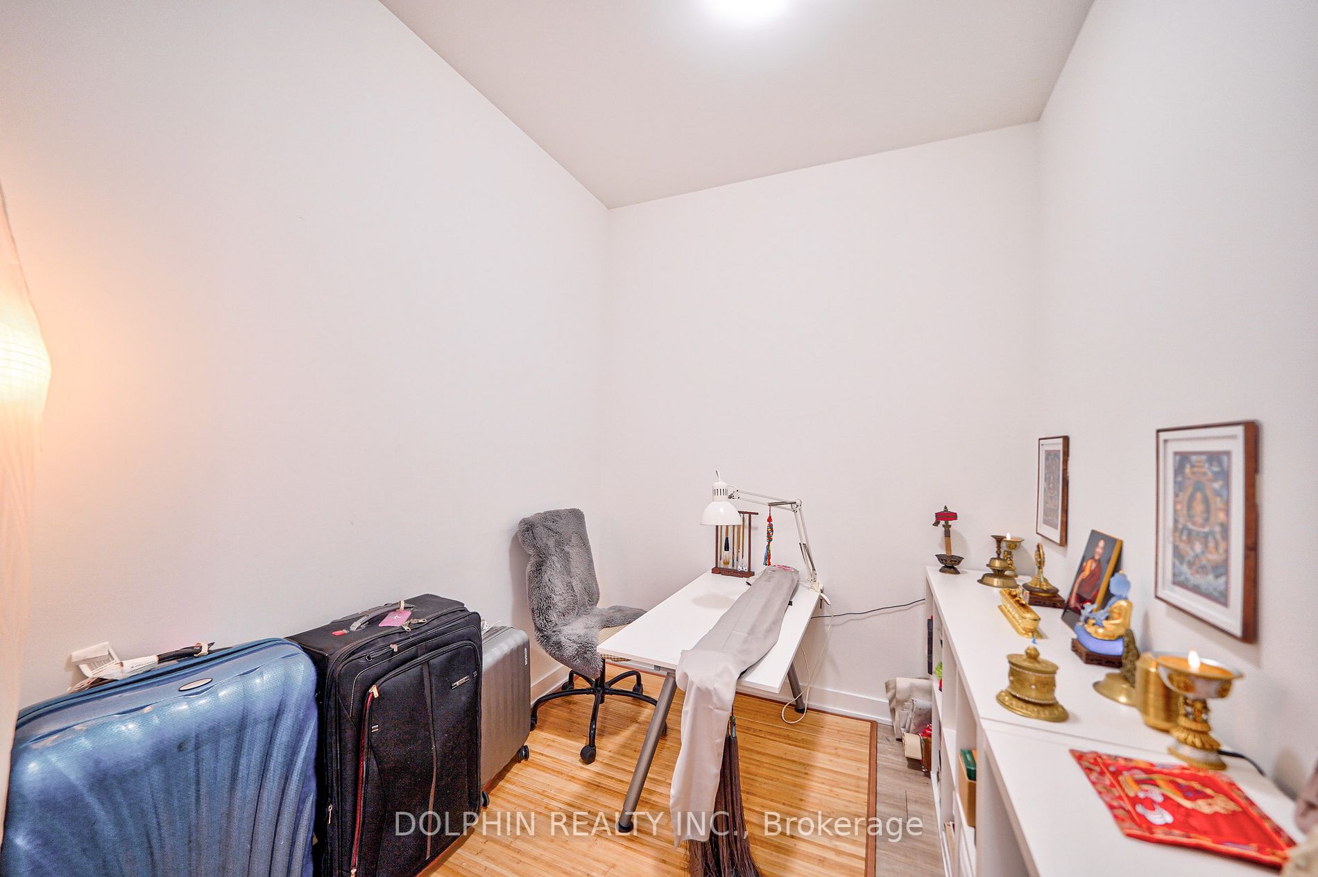 4655 Metcalfe Ave, #2208