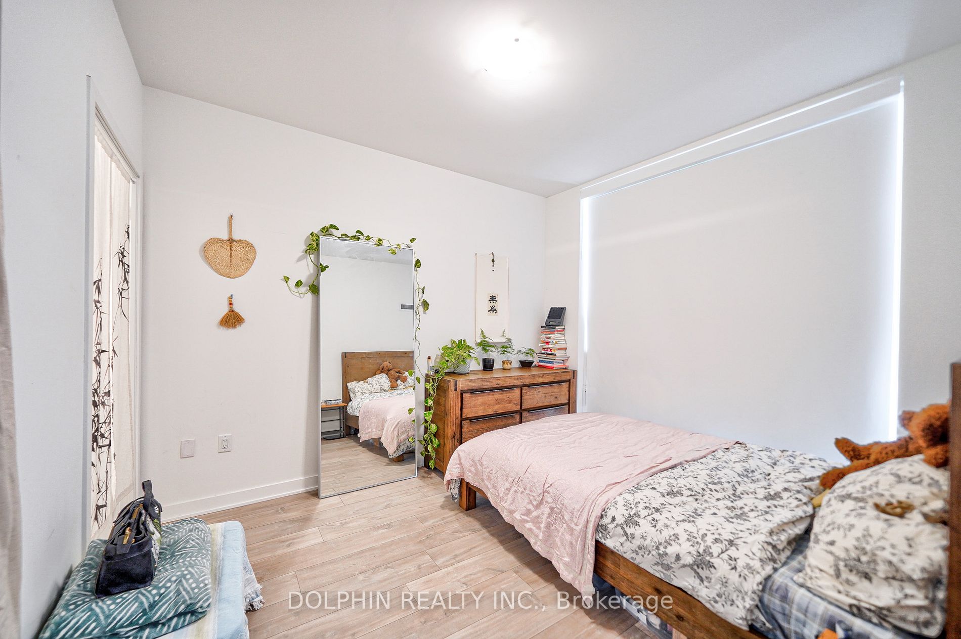 4655 Metcalfe Ave, #2208