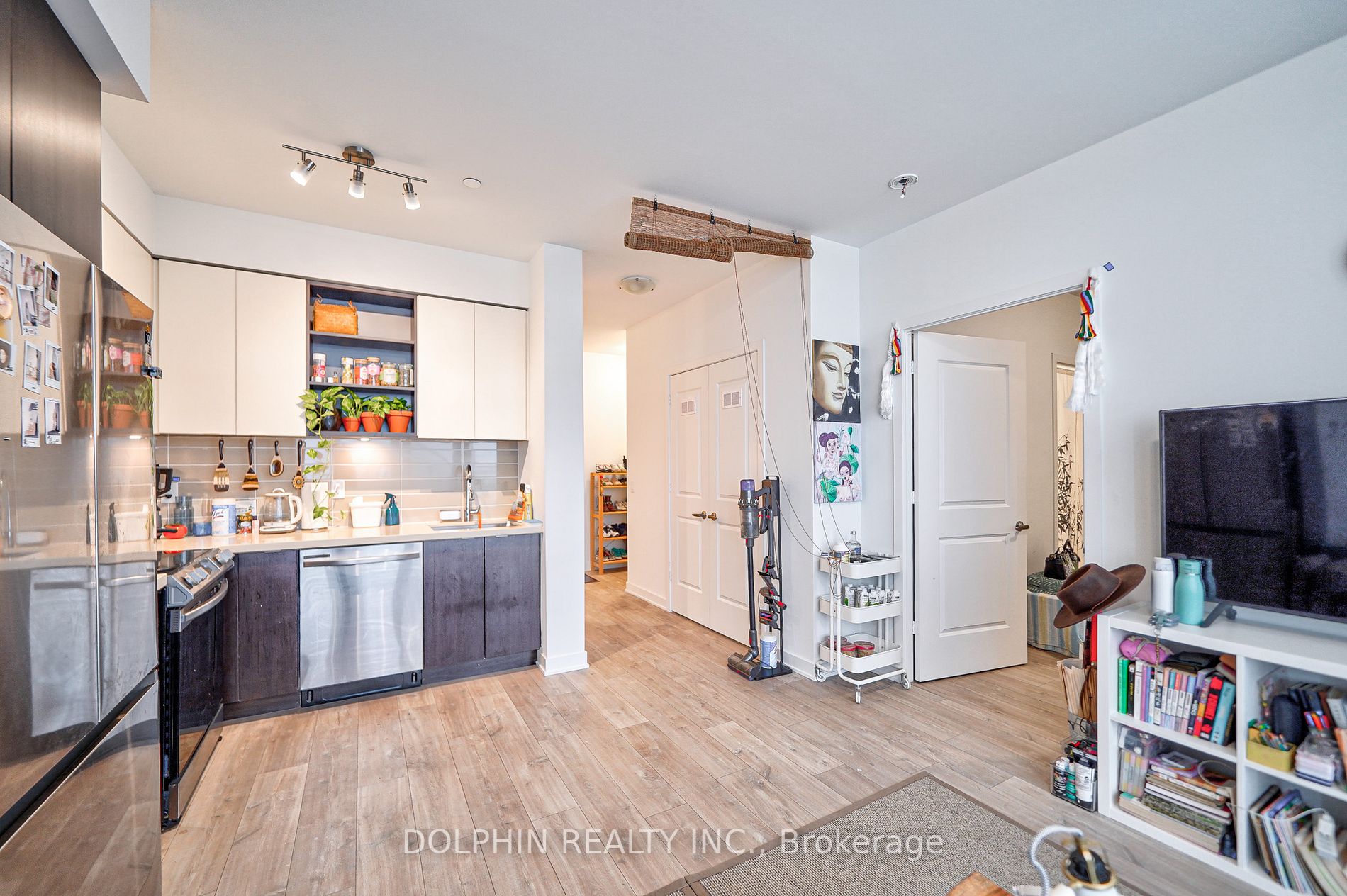 4655 Metcalfe Ave, #2208