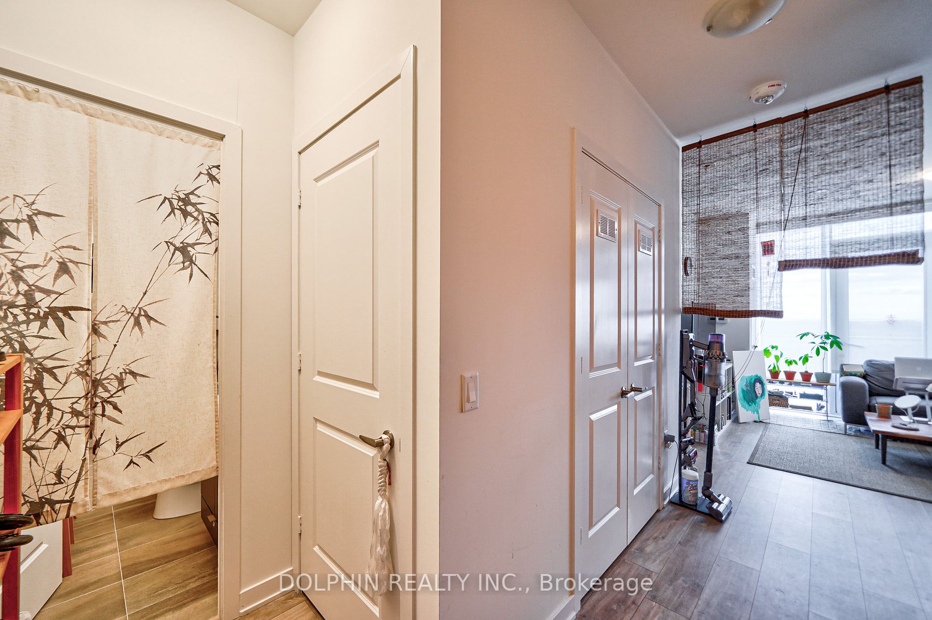4655 Metcalfe Ave, #2208