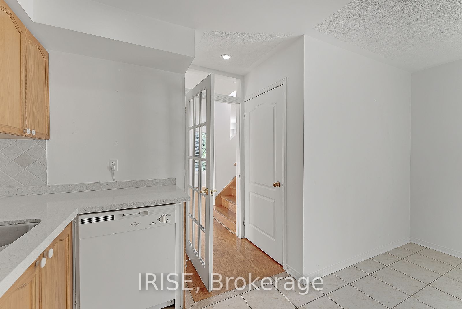 87 Lonestar Cres