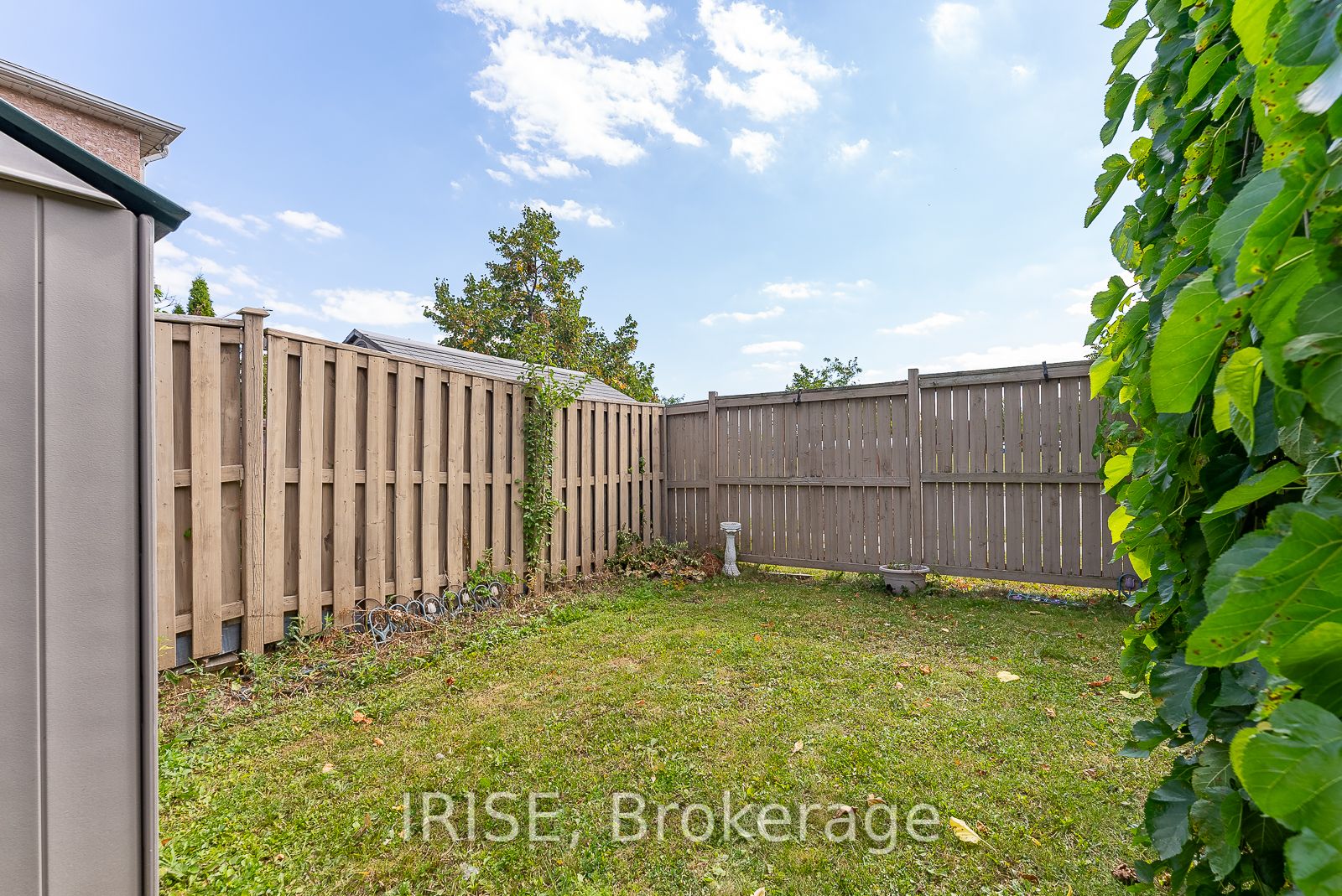 87 Lonestar Cres