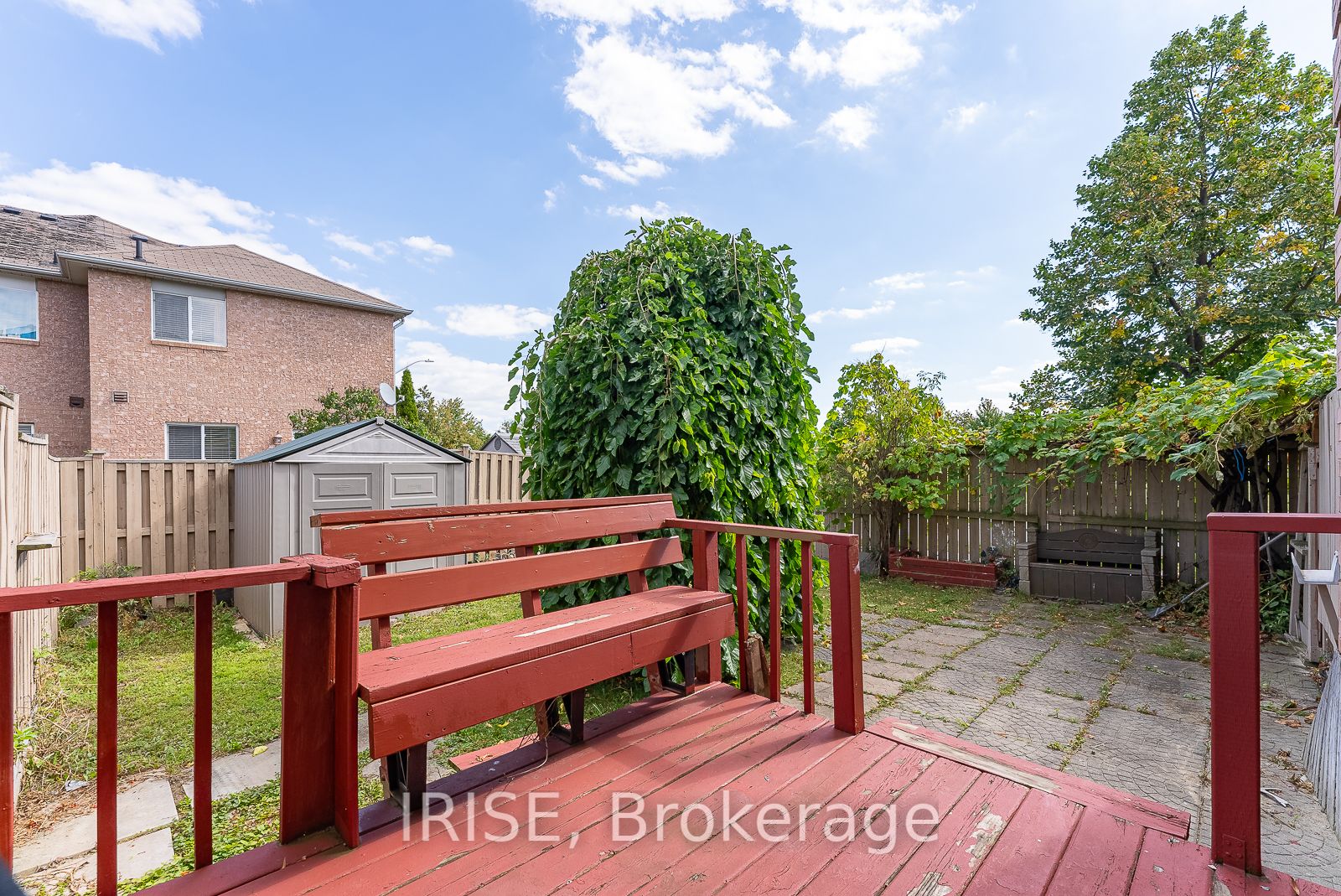 87 Lonestar Cres