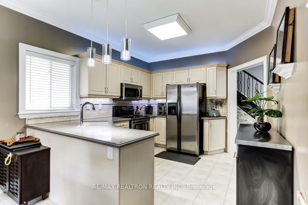 31 Savita Rd
