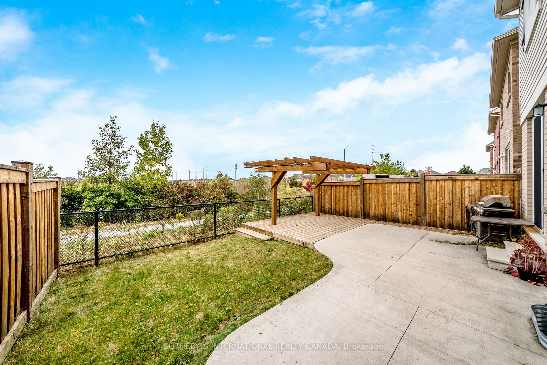 20 Bannister Cres