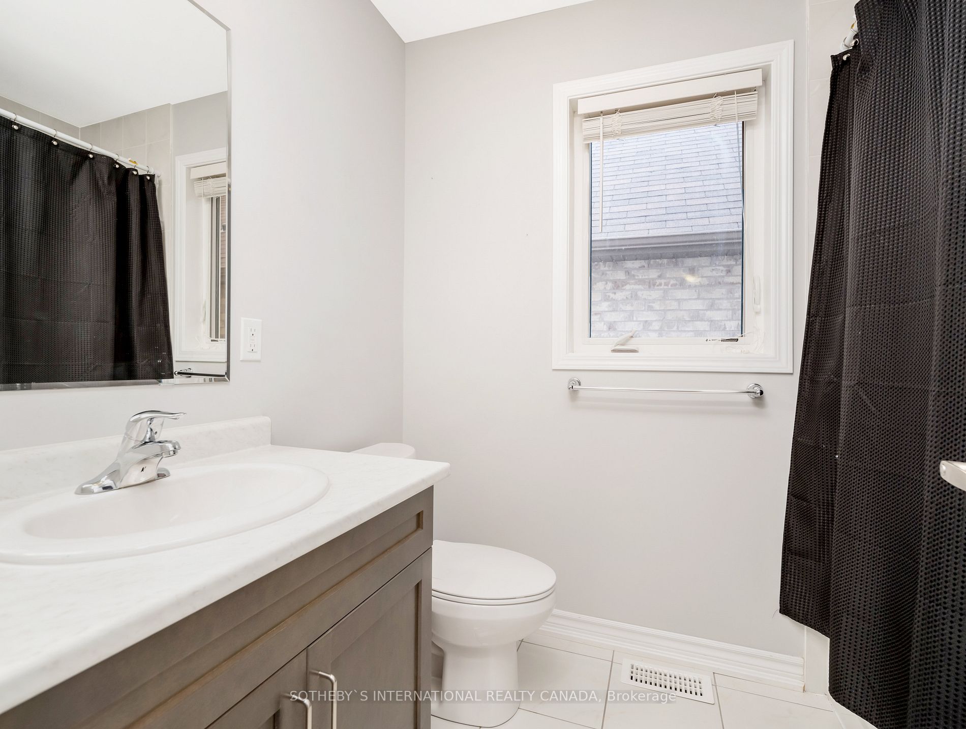 20 Bannister Cres