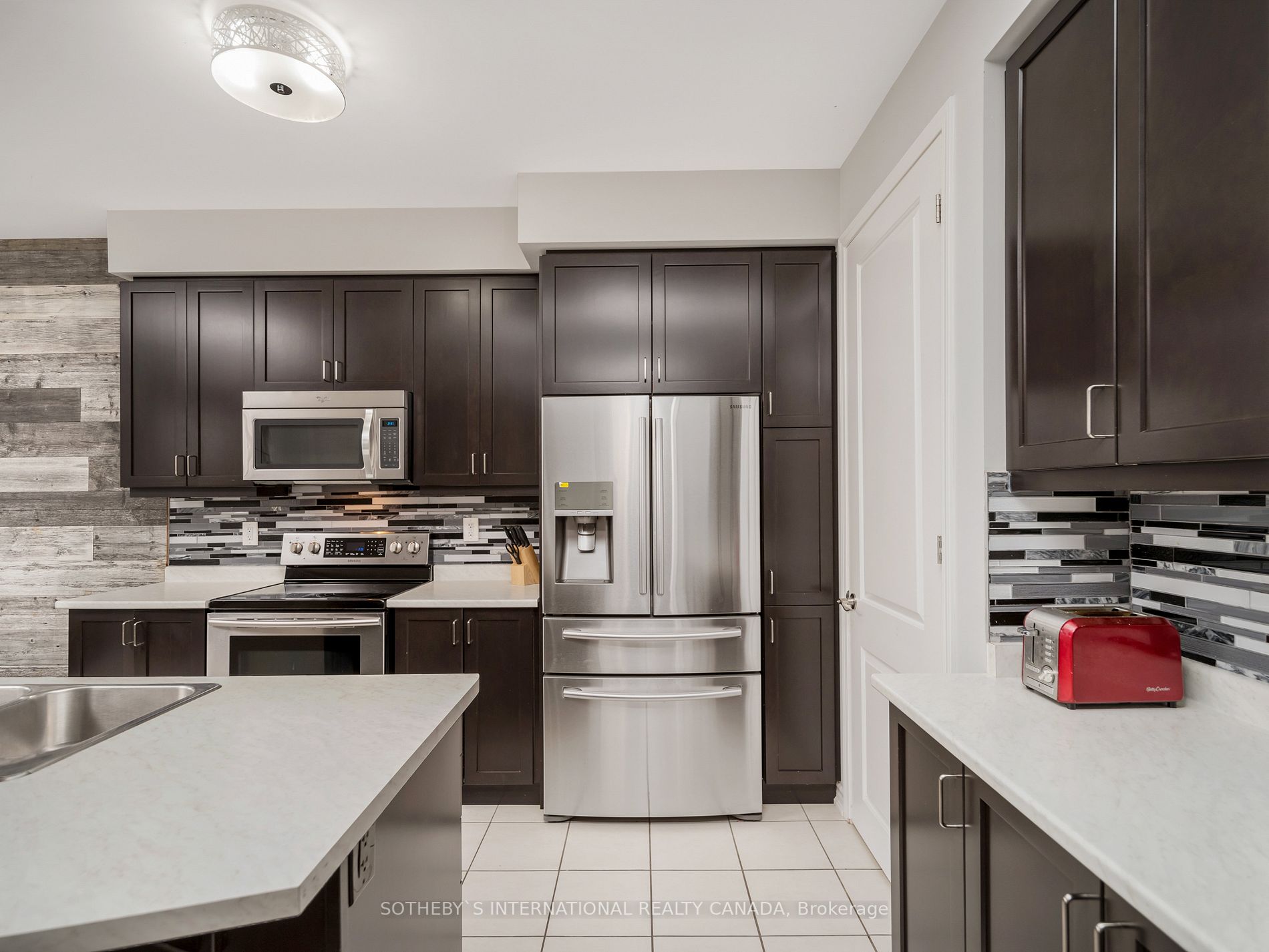 20 Bannister Cres
