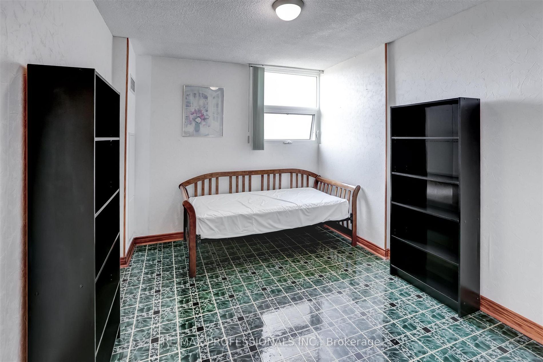 299 Mill Rd, #1509