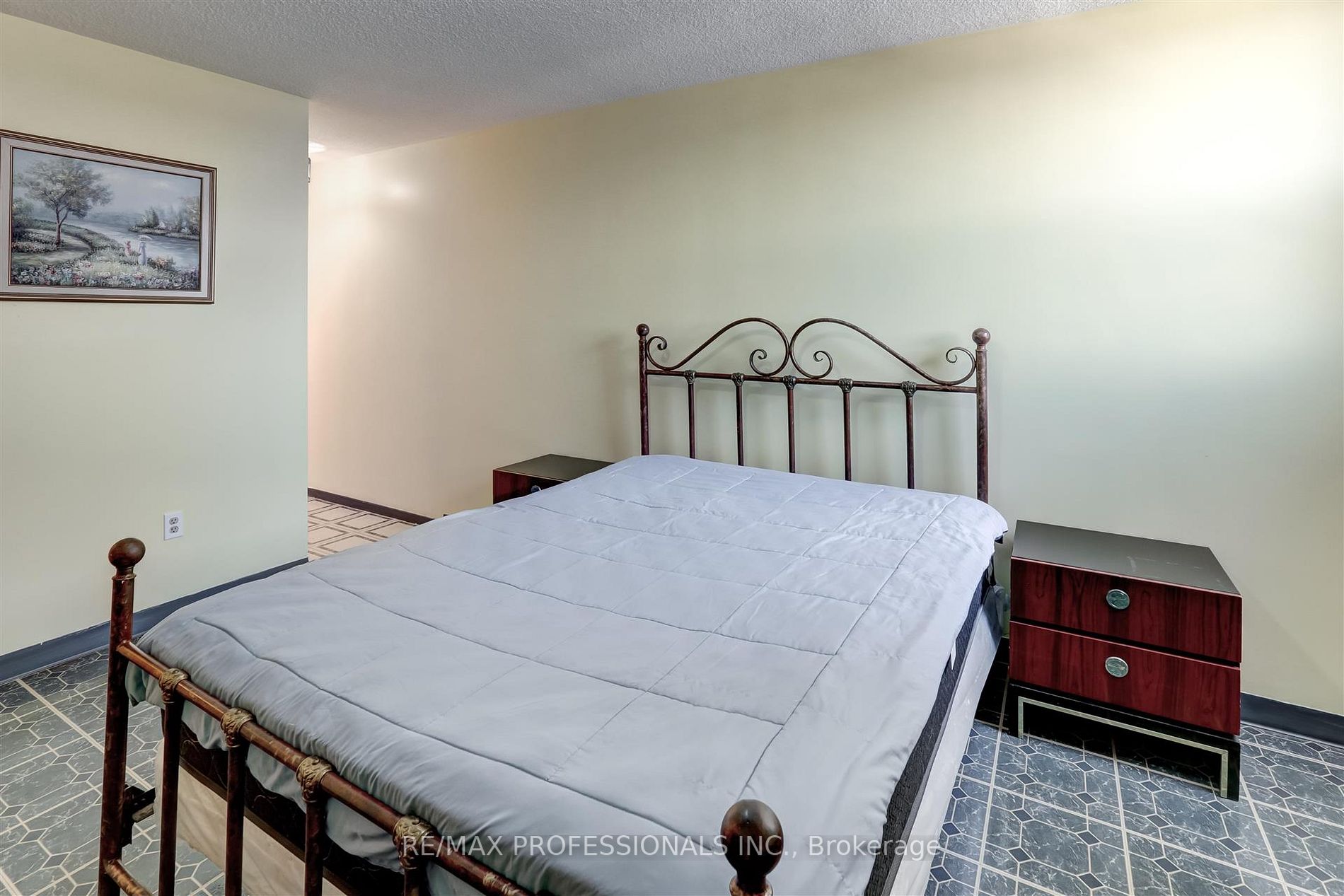 299 Mill Rd, #1509