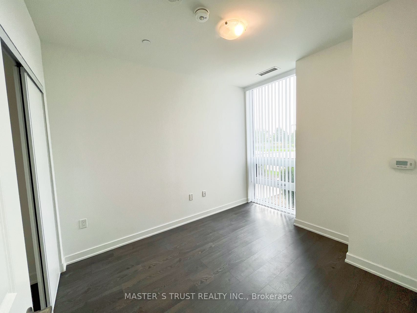 4699 Glen Erin Dr, #107