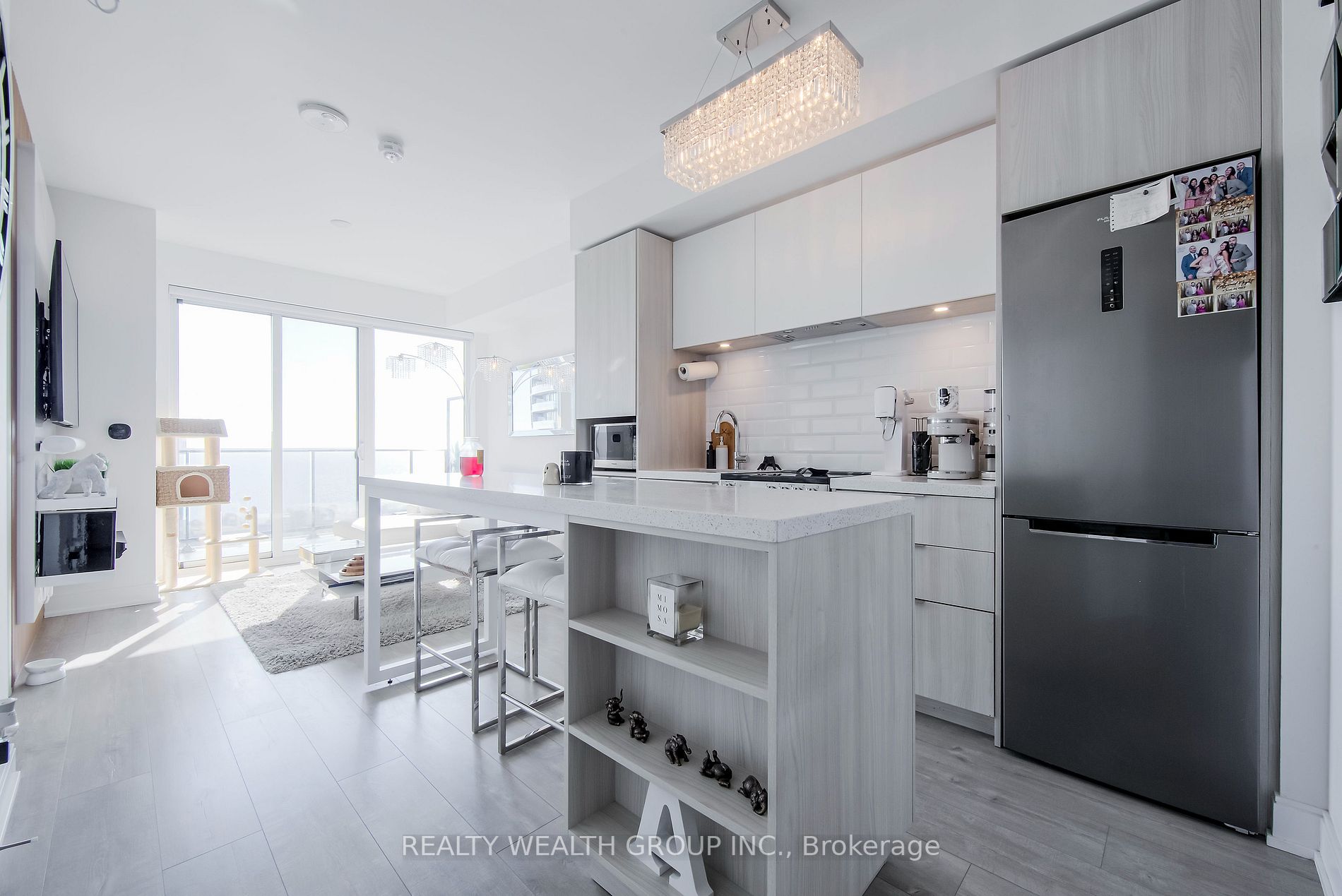 70 Annie Craig Dr, #1806