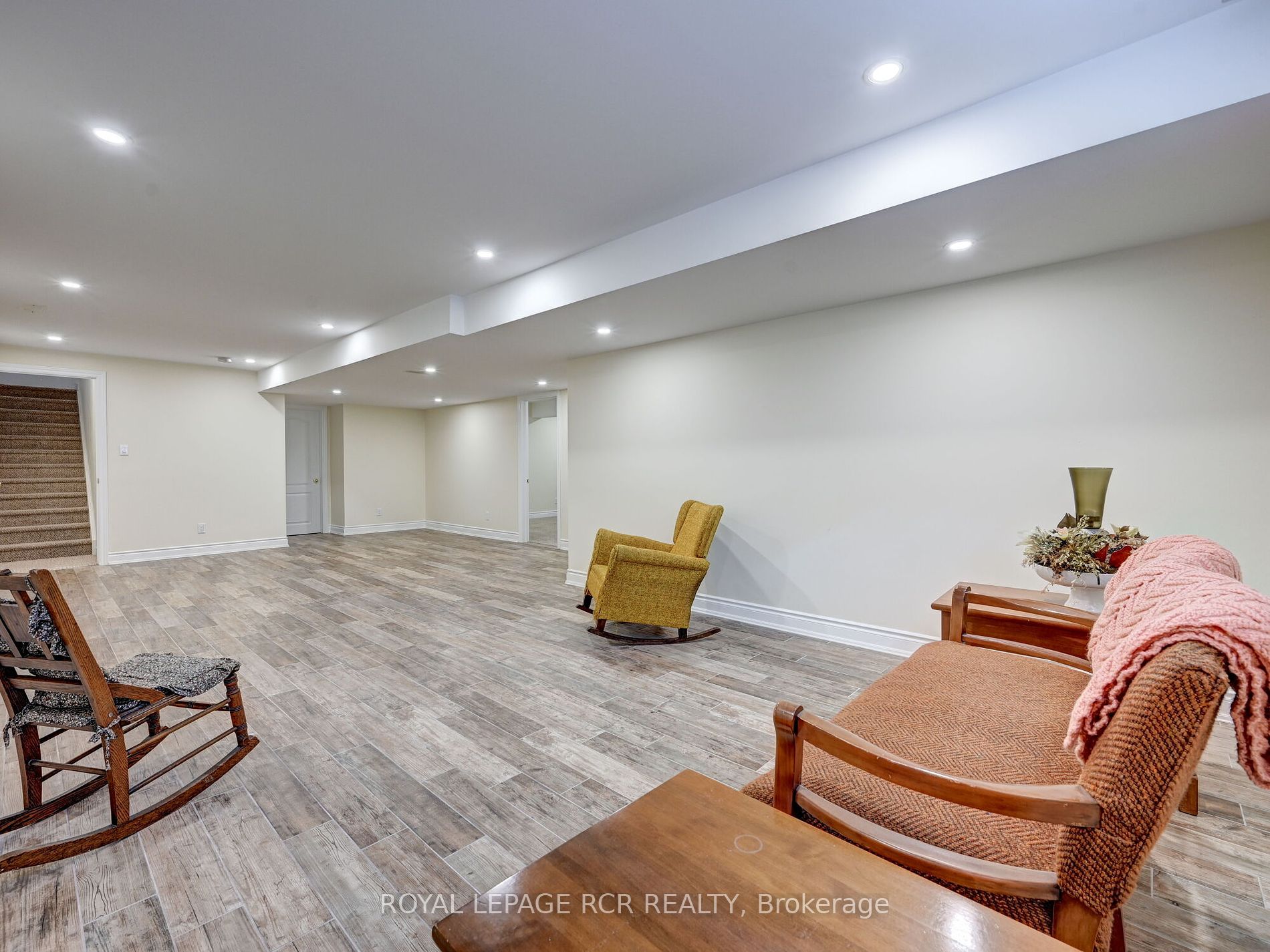 5 Preston Dr