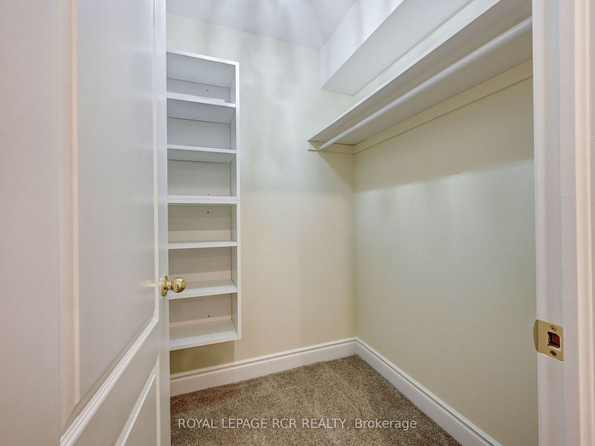 5 Preston Dr