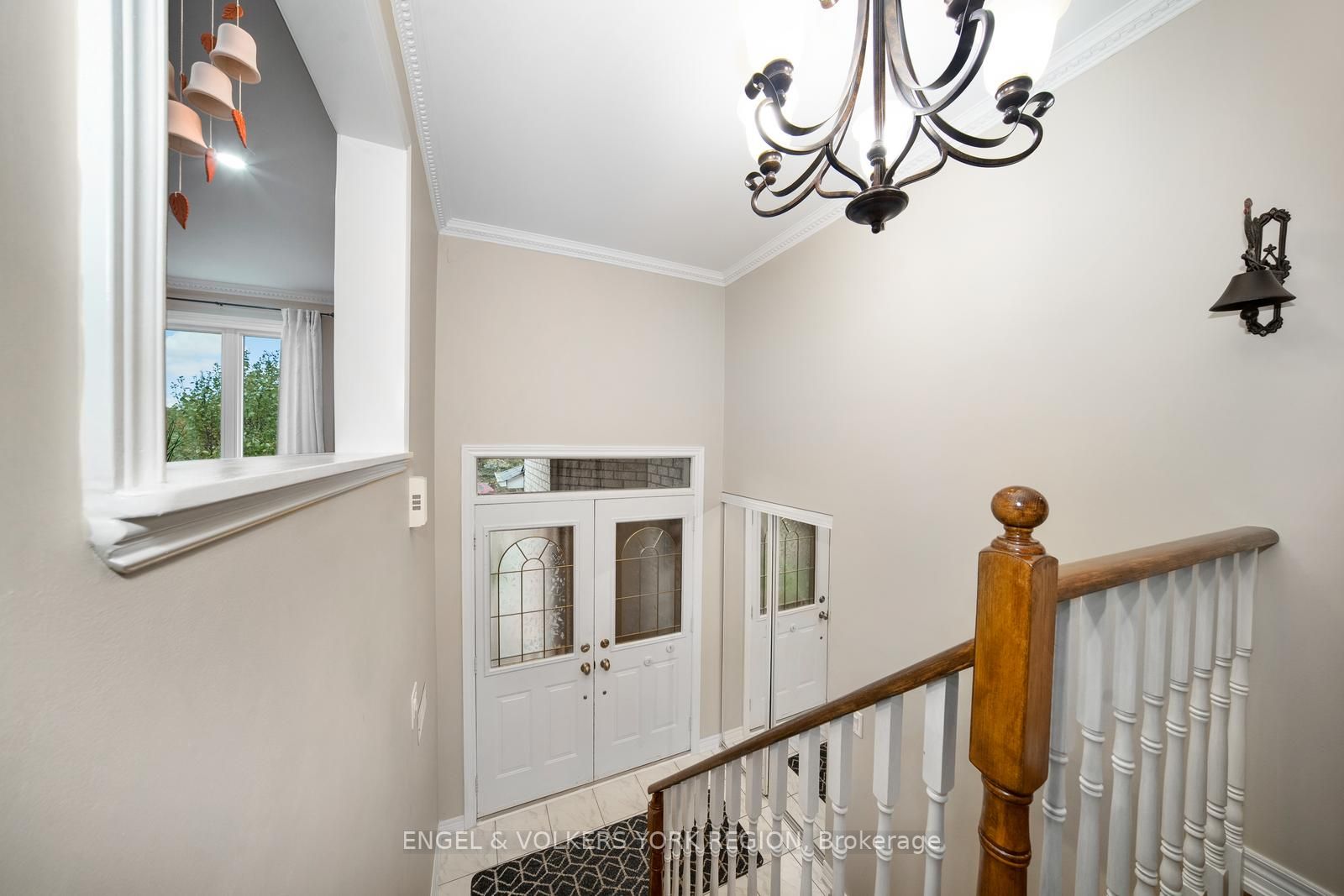 34 Sunkist Valley Road