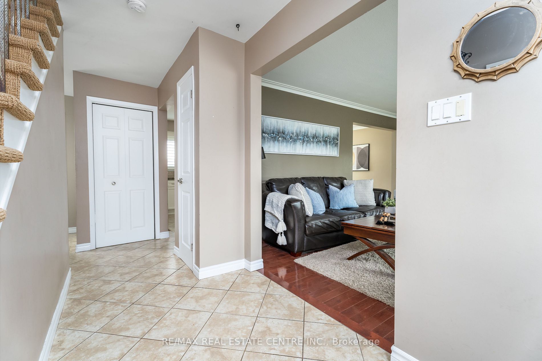 116 Rexway Drive