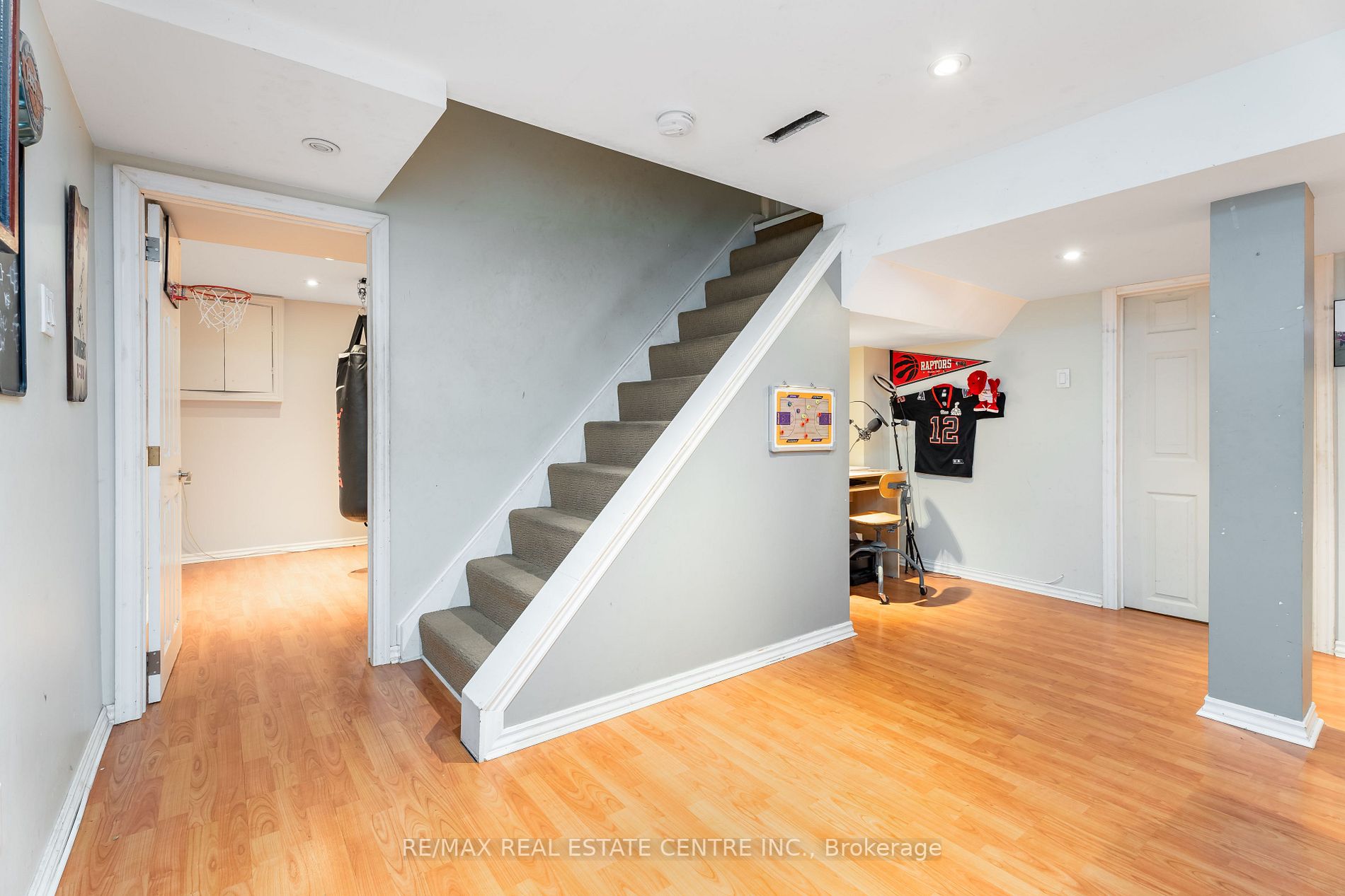 116 Rexway Drive