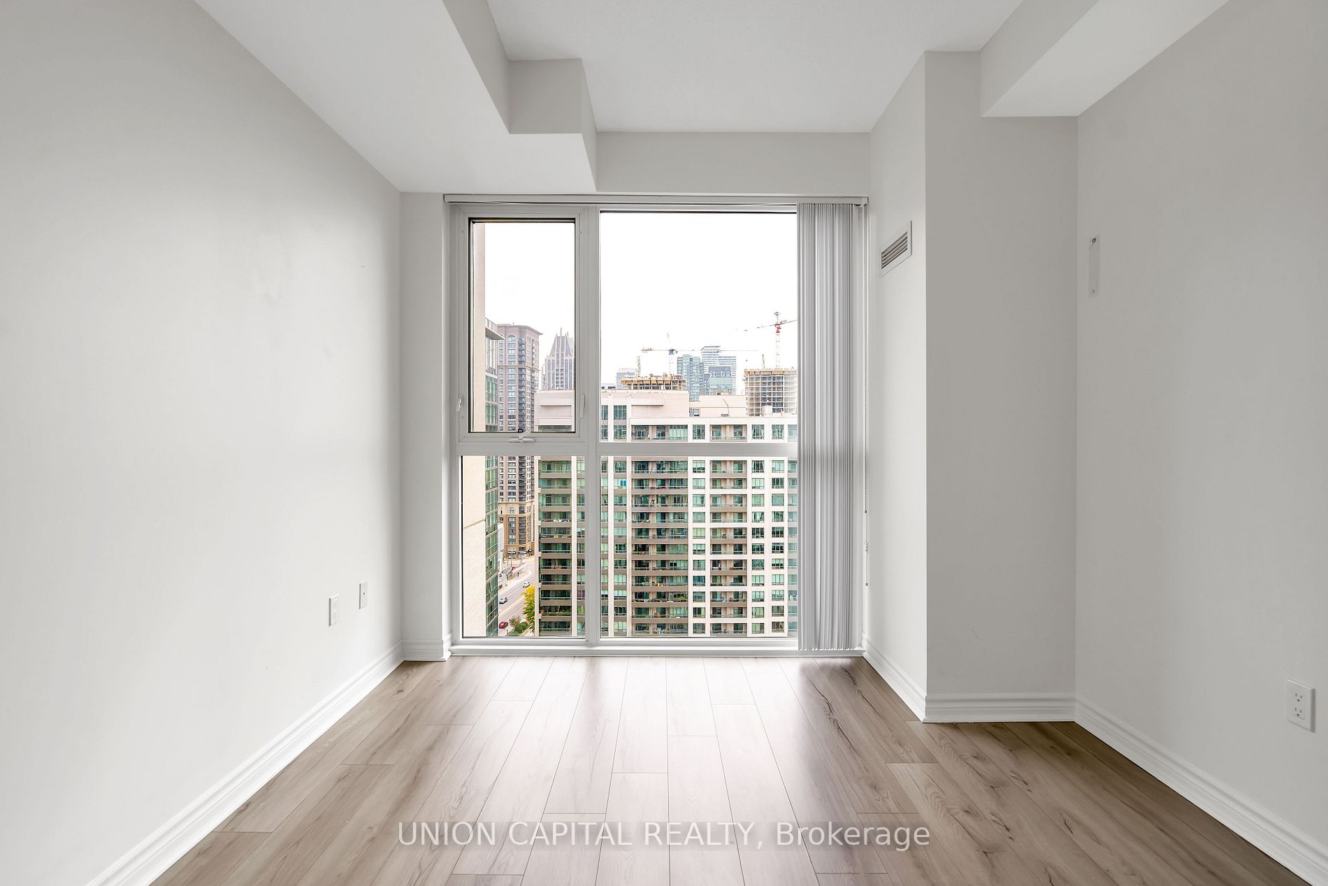 349 Rathburn Rd W, #2308