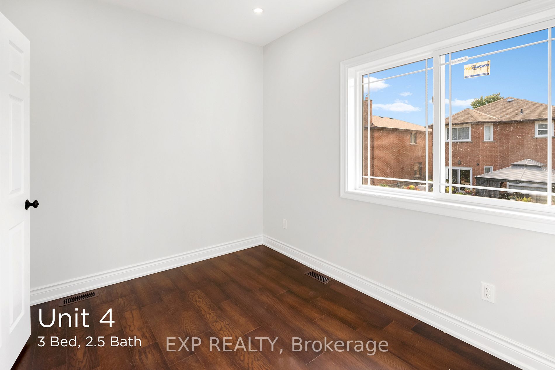 659 Roselaire Tr