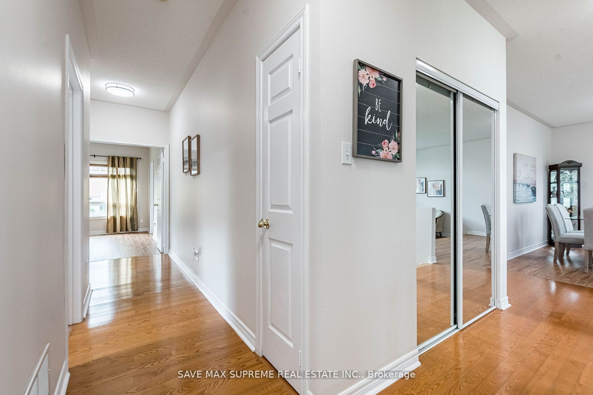 10 Kirkwood Crescent