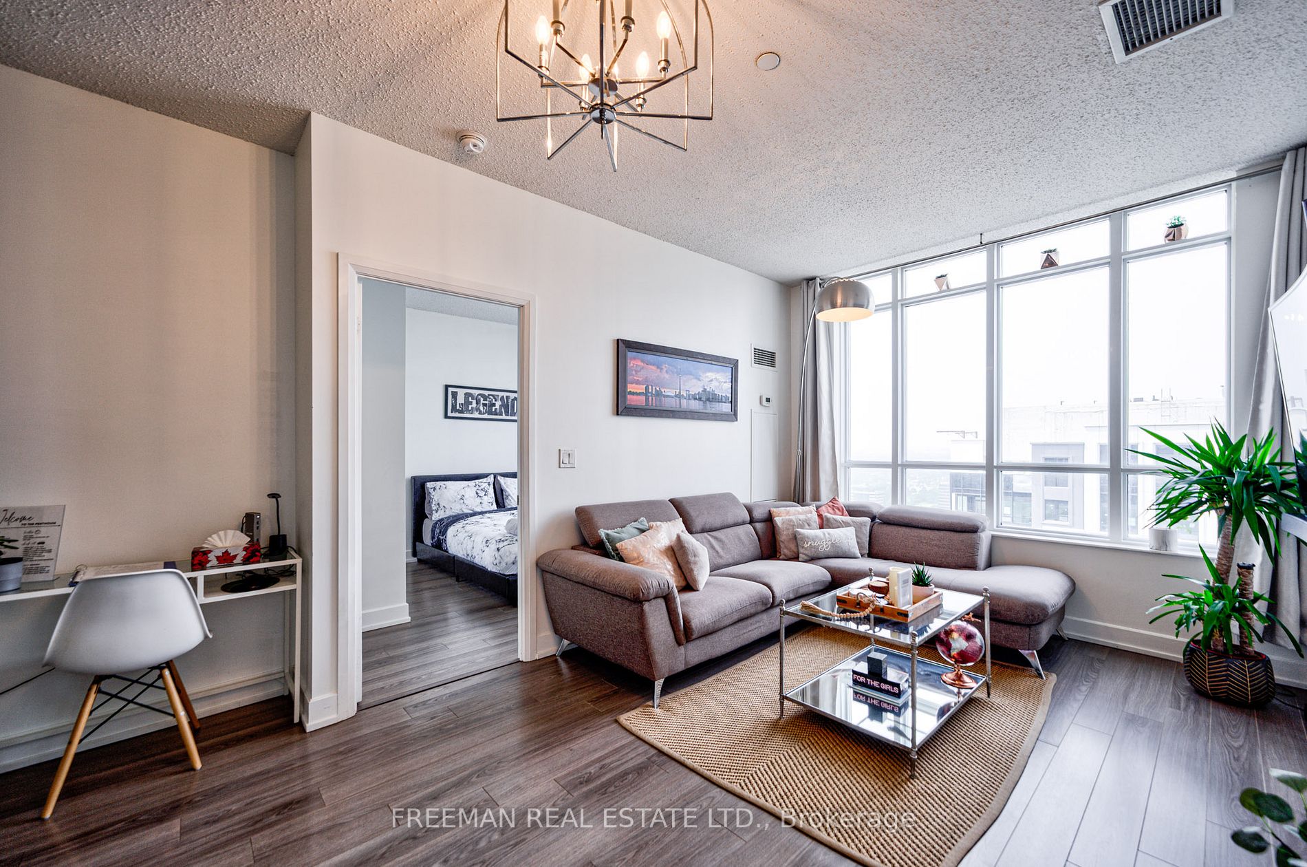 2 Eva Rd, #Ph23