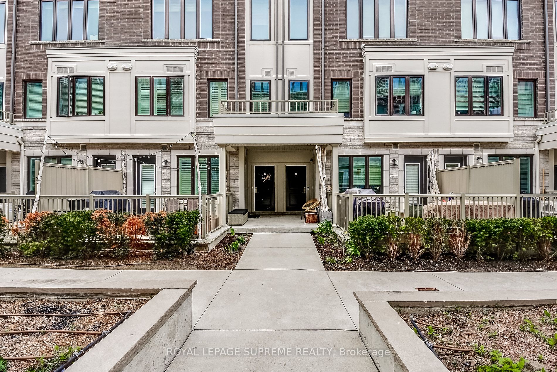95 Eastwood Park Gdns, #26