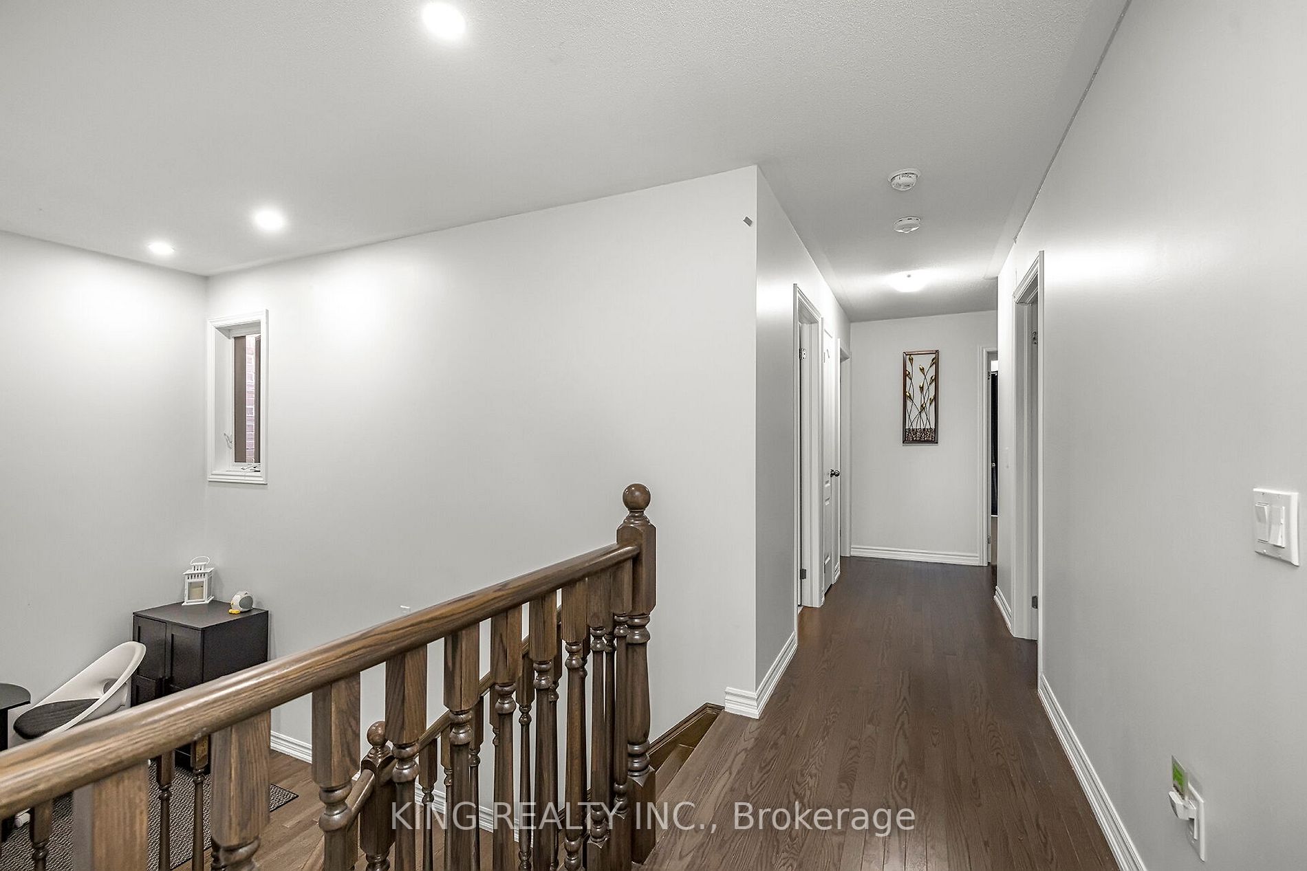 150 Newhouse Boulevard