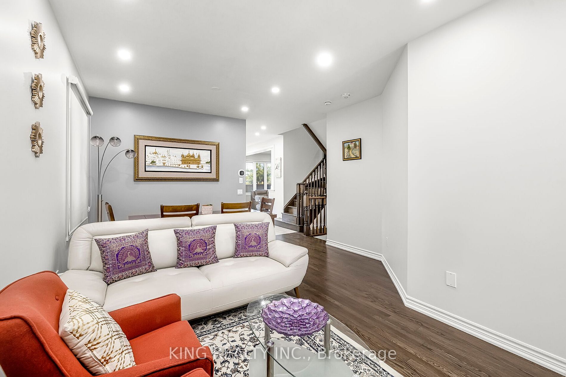 150 Newhouse Boulevard