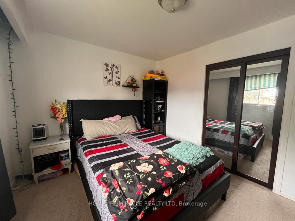 15 Radford Drive