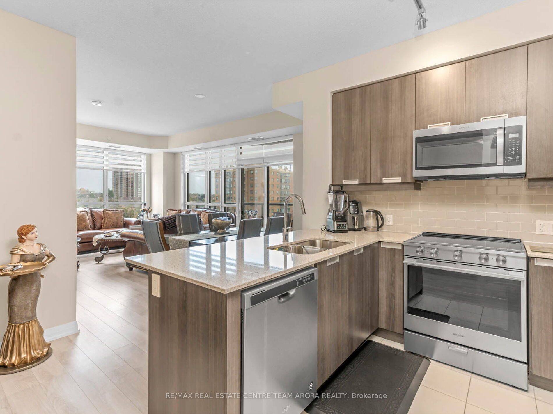 65 Watergarden Dr, #509