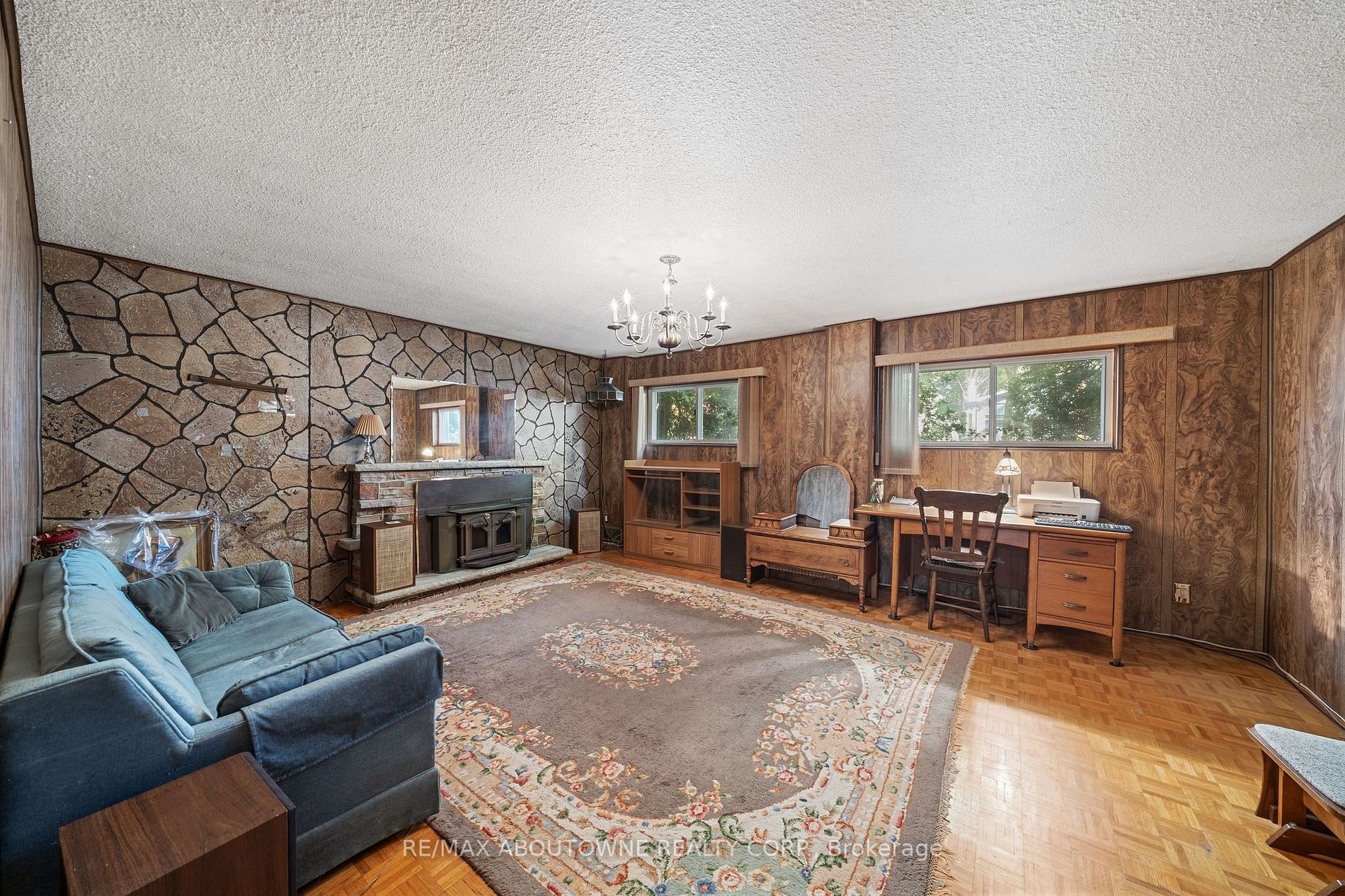 1348 Myron Dr