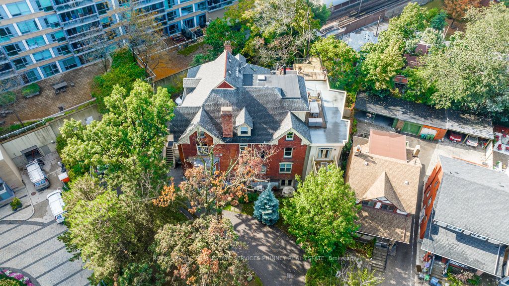 32 Gothic Ave, #5