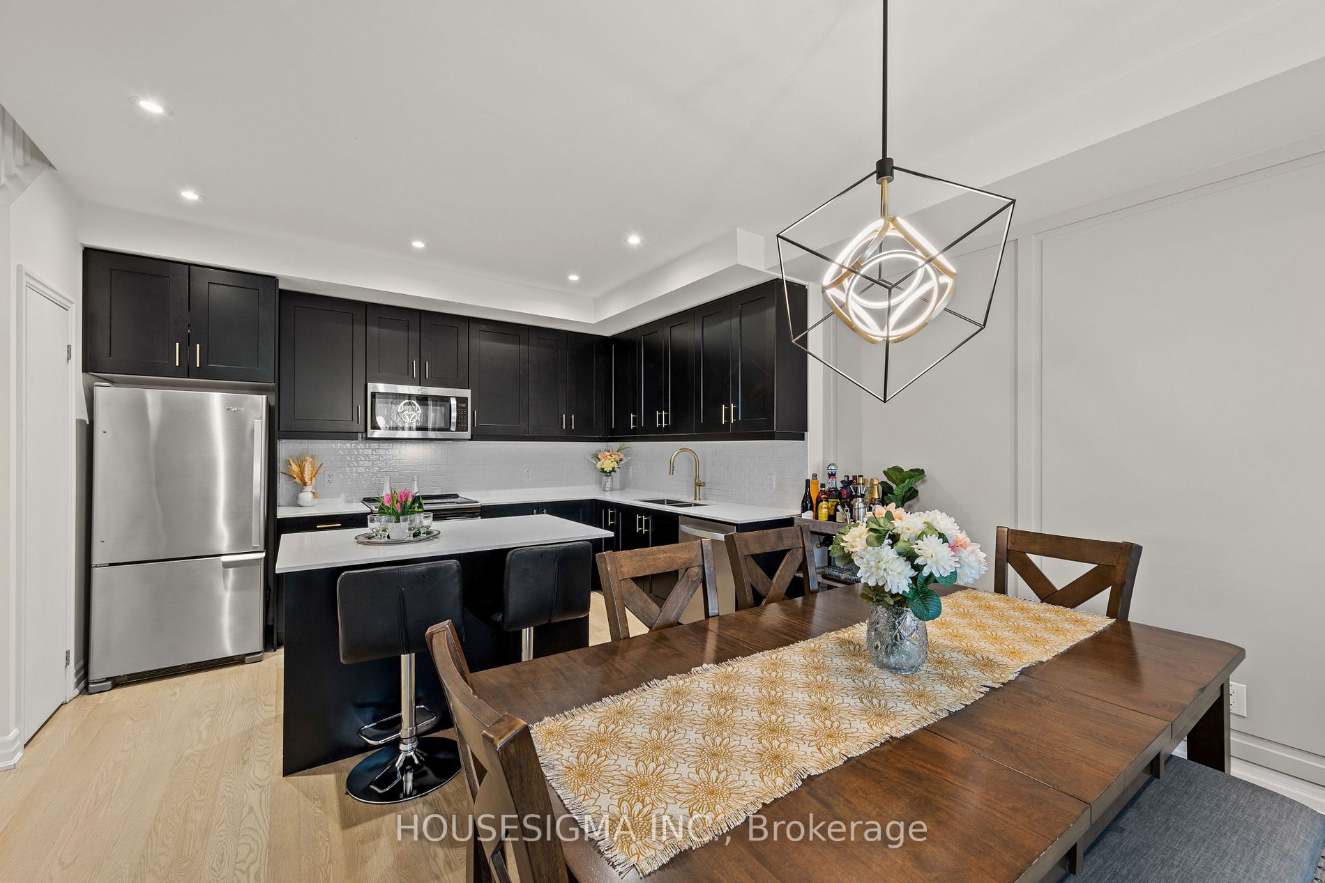 1190 Cawthra Road, #602
