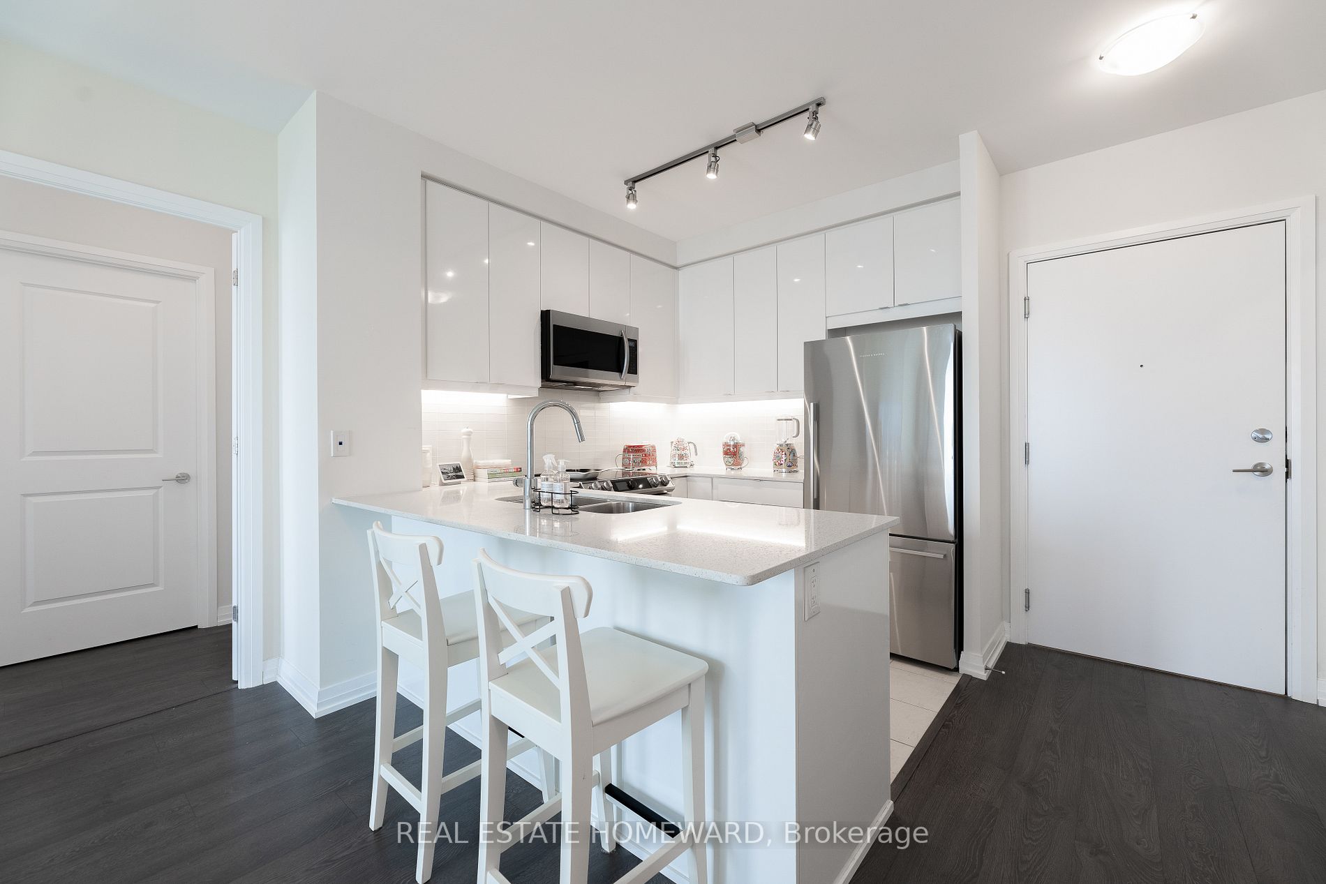 50 Thomas Riley Rd, #803