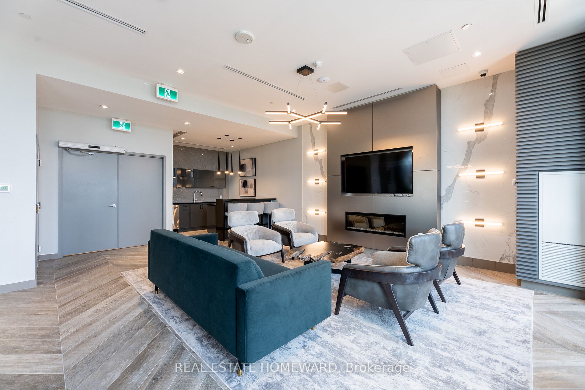 50 Thomas Riley Rd, #803