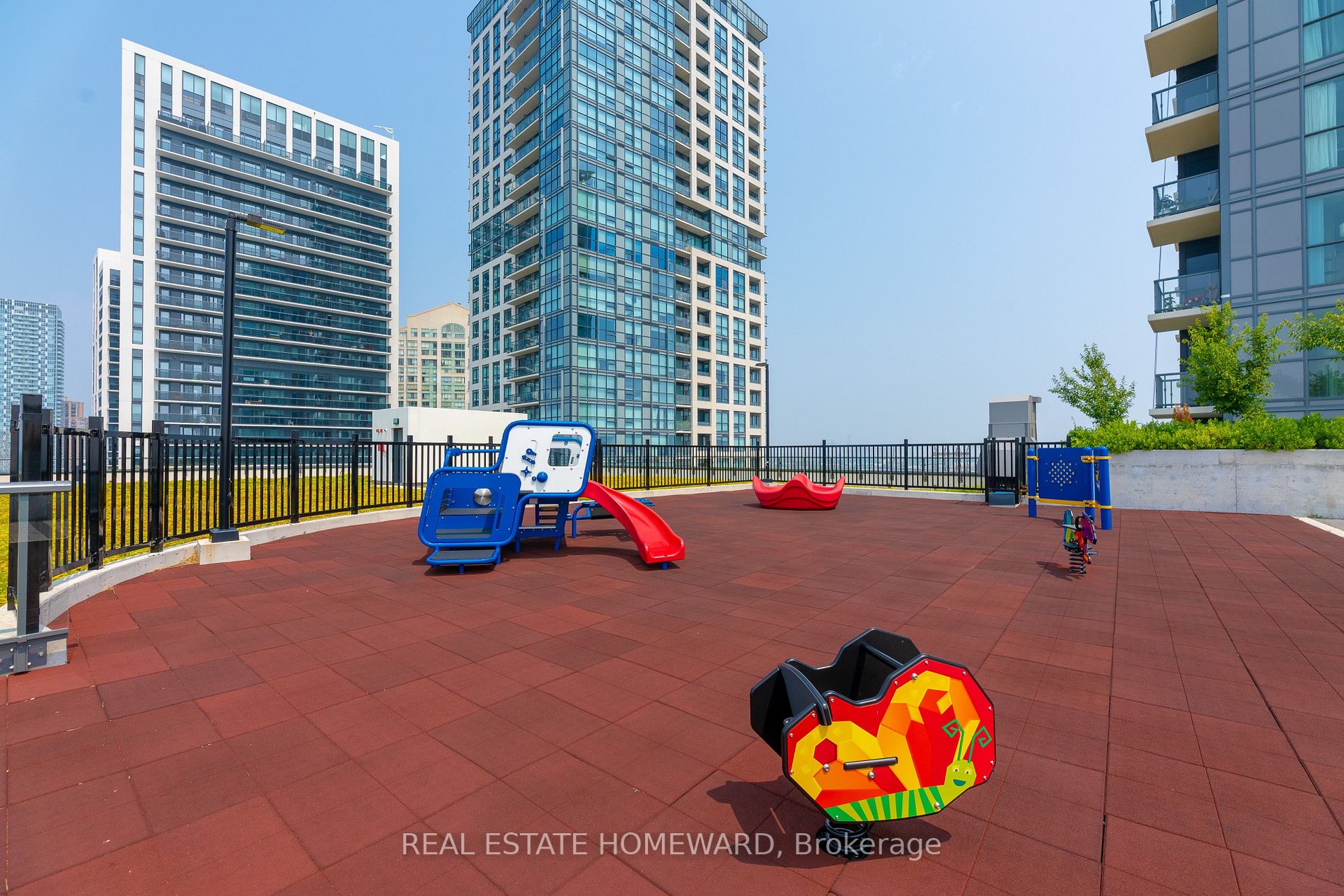 50 Thomas Riley Rd, #803