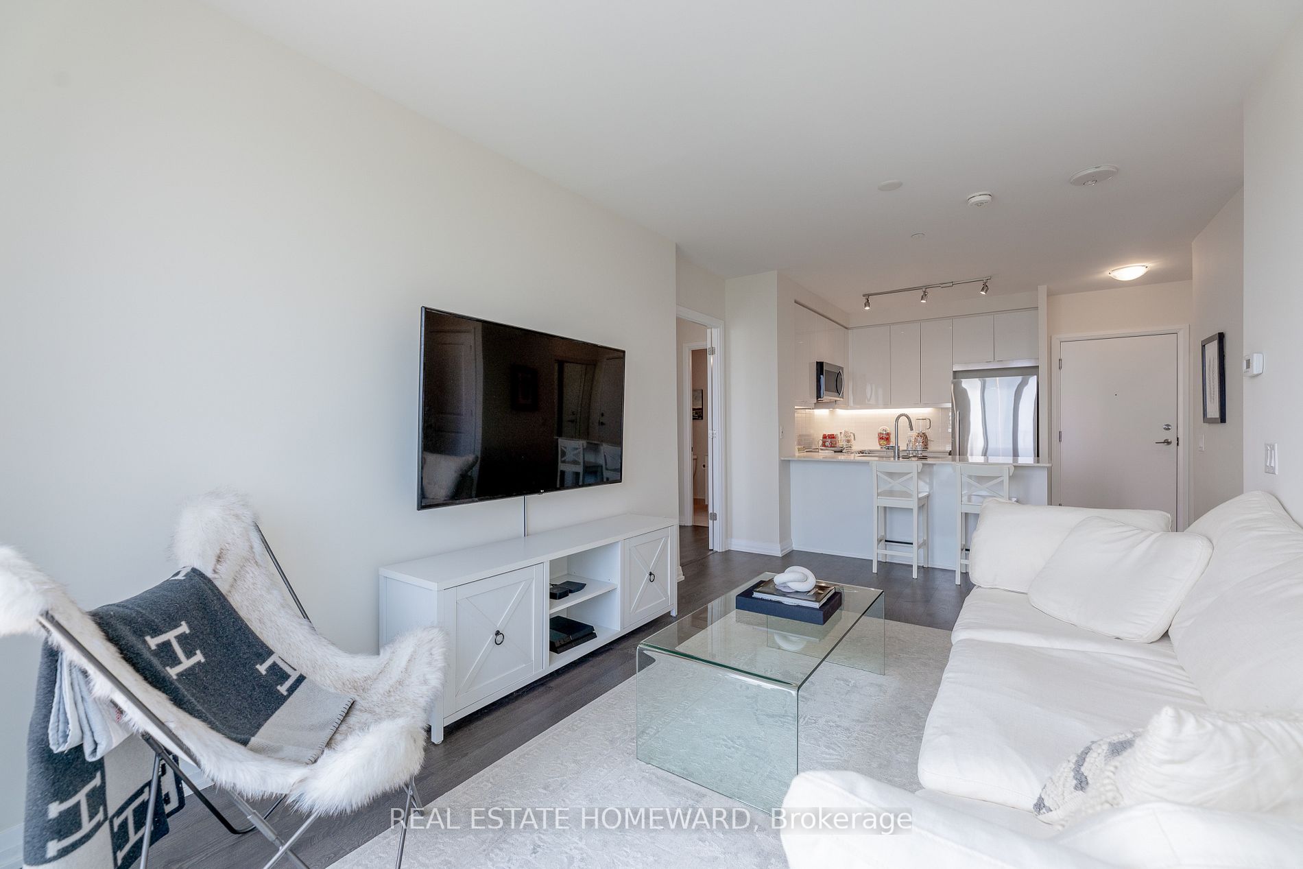 50 Thomas Riley Rd, #803