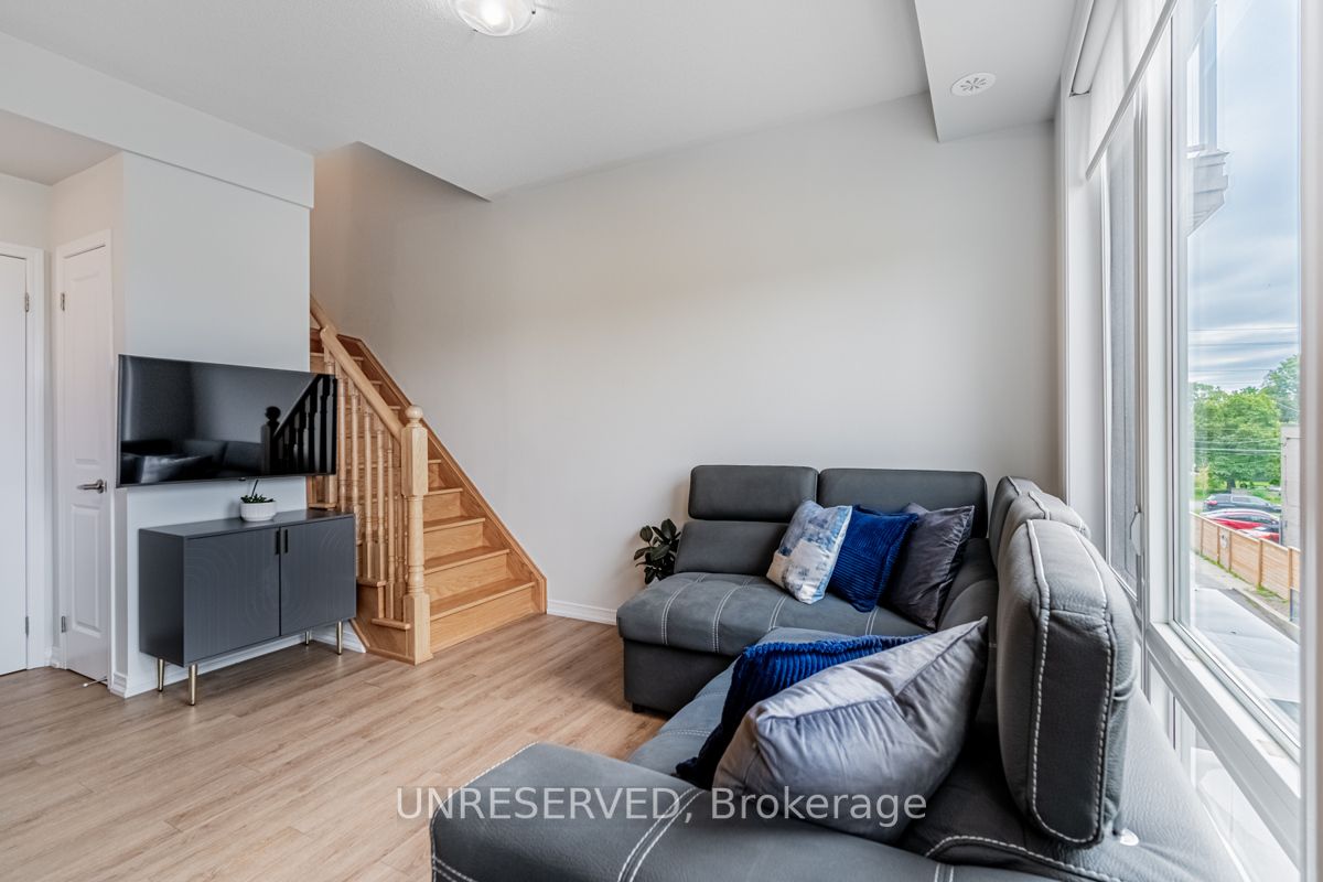 34 Fieldway Rd, #148