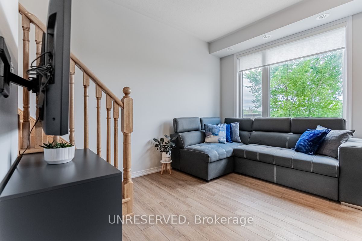 34 Fieldway Rd, #148