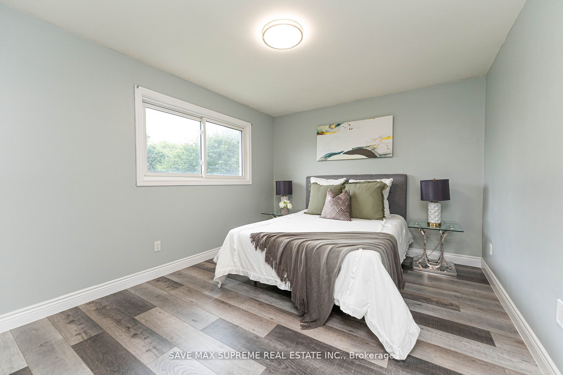 2458 Martin Crt