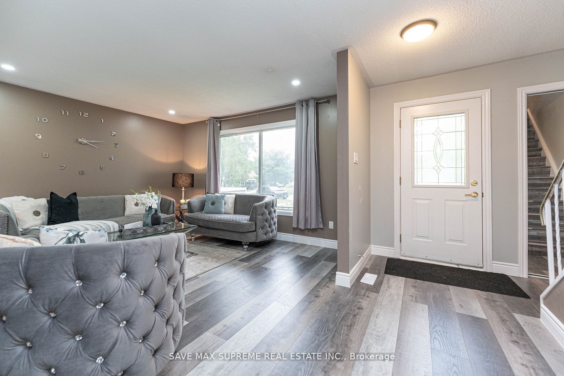 2458 Martin Crt