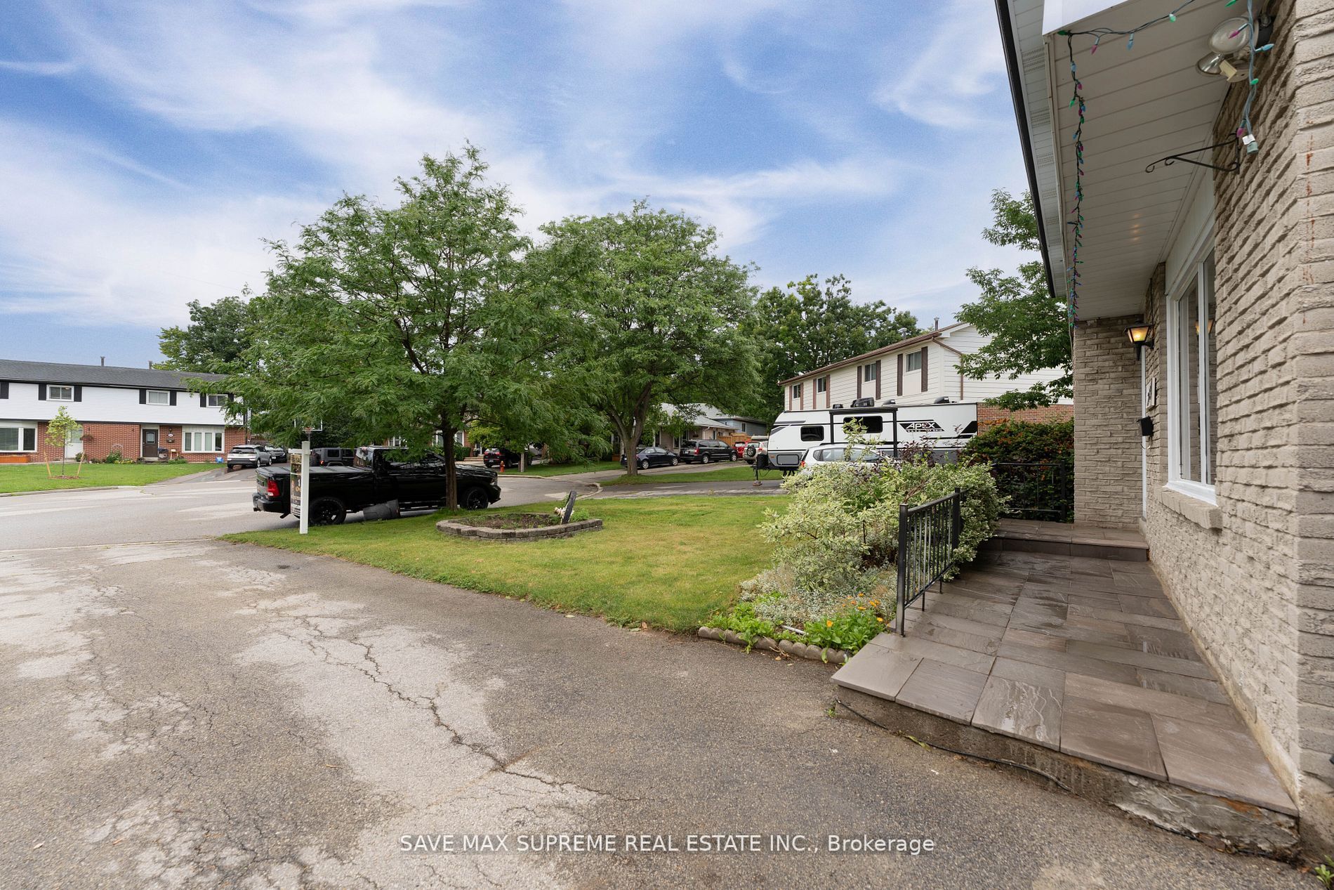 2458 Martin Crt
