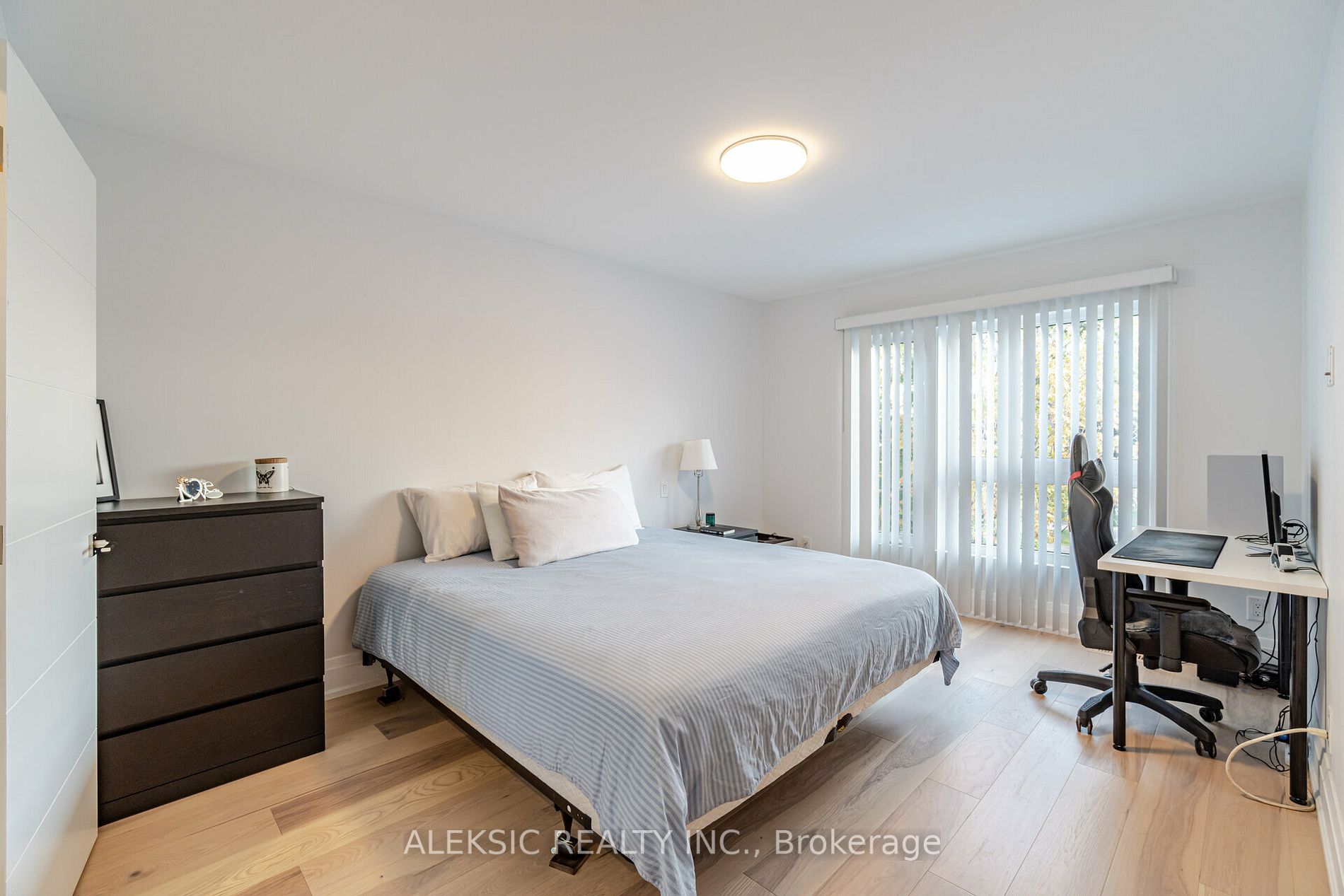4 Eriksdale Road
