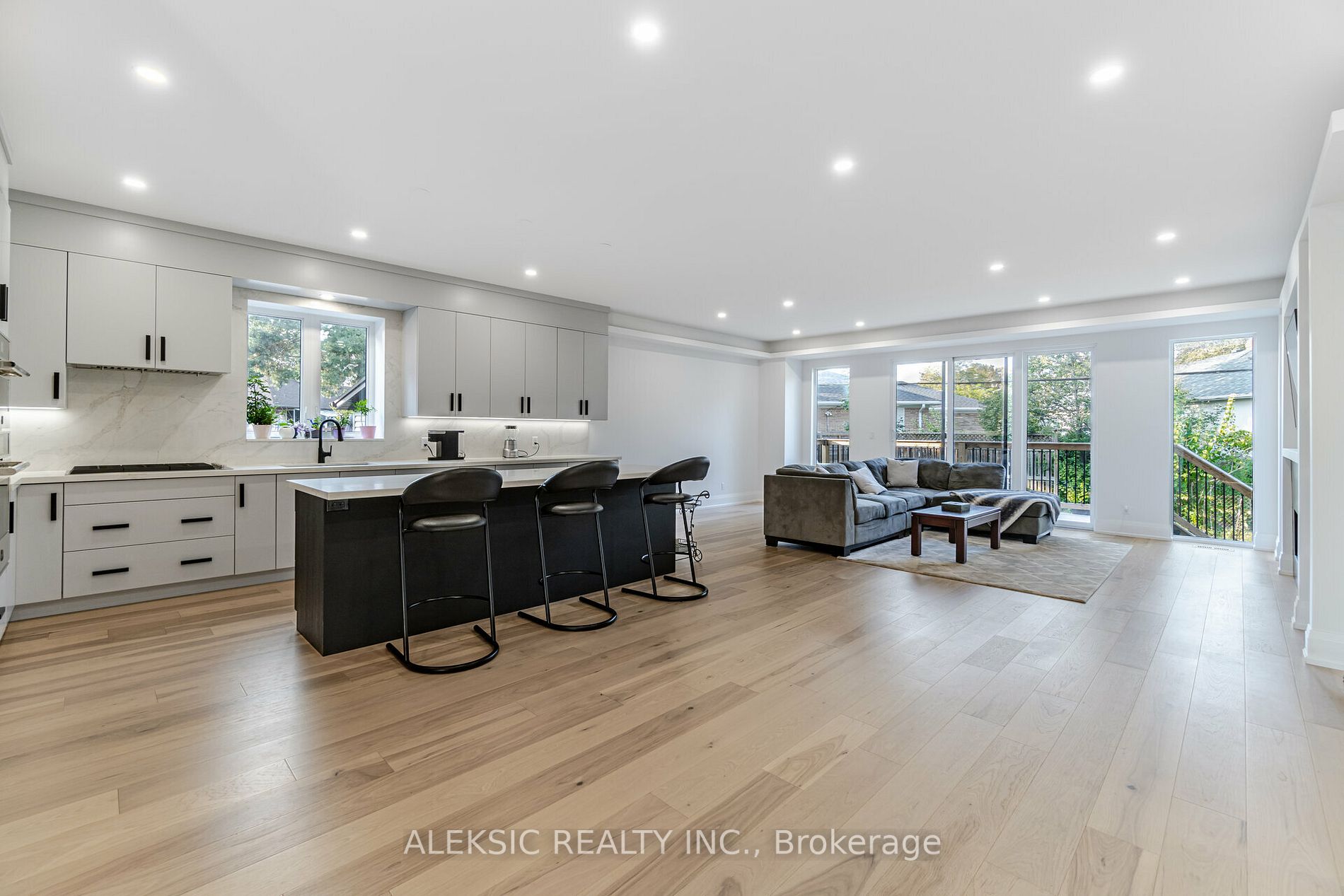 4 Eriksdale Road