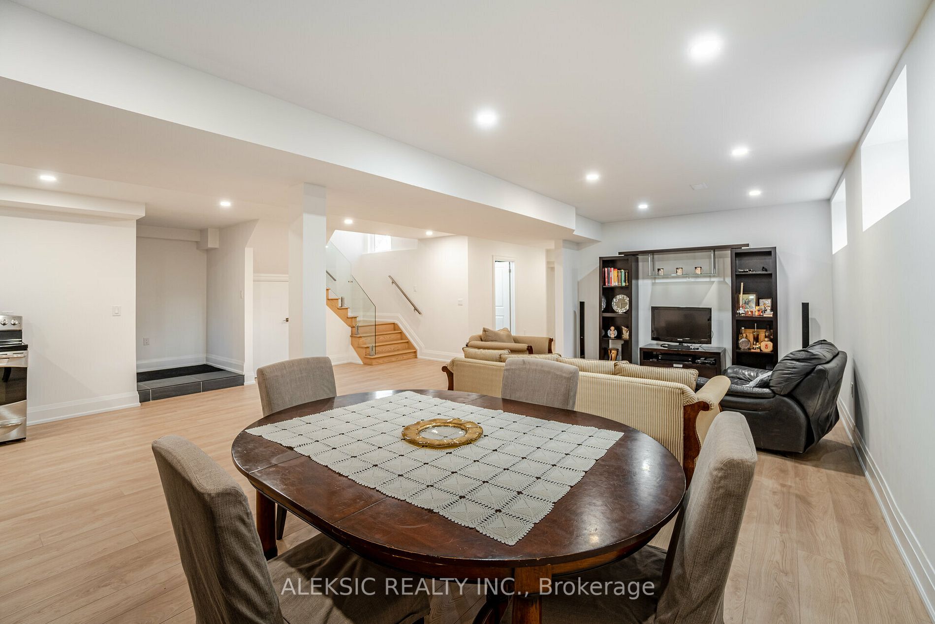 4 Eriksdale Road