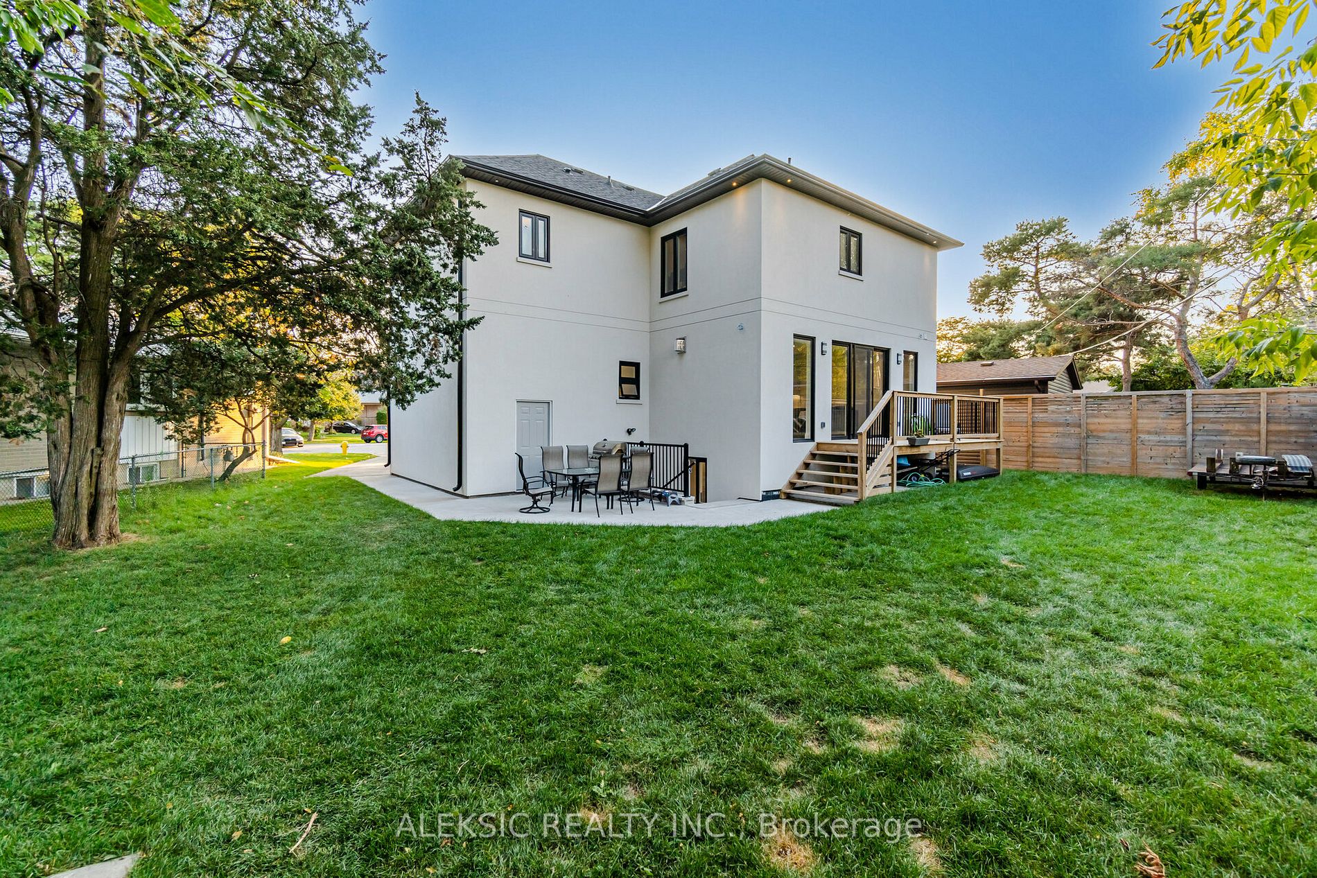 4 Eriksdale Road