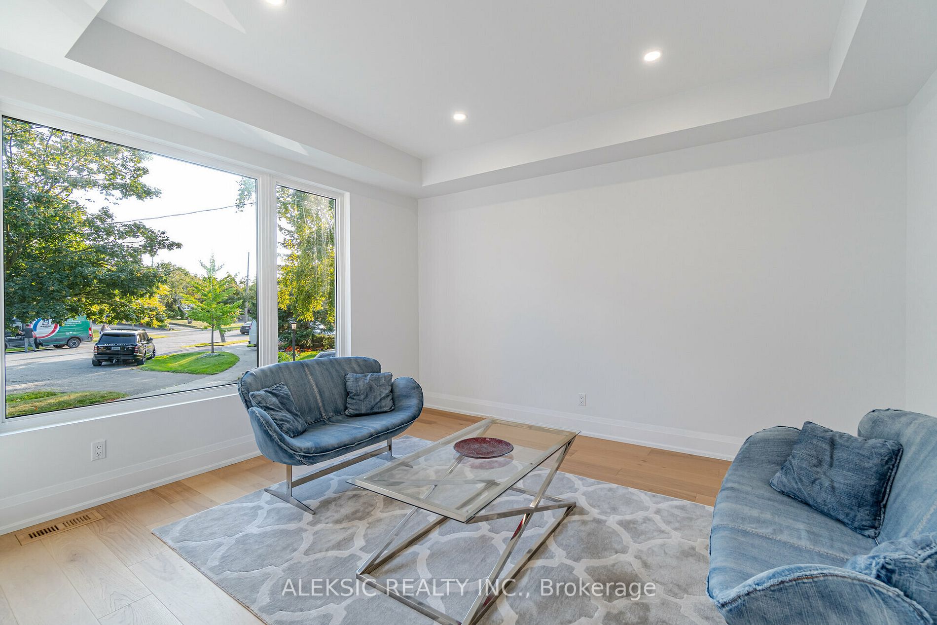 4 Eriksdale Road